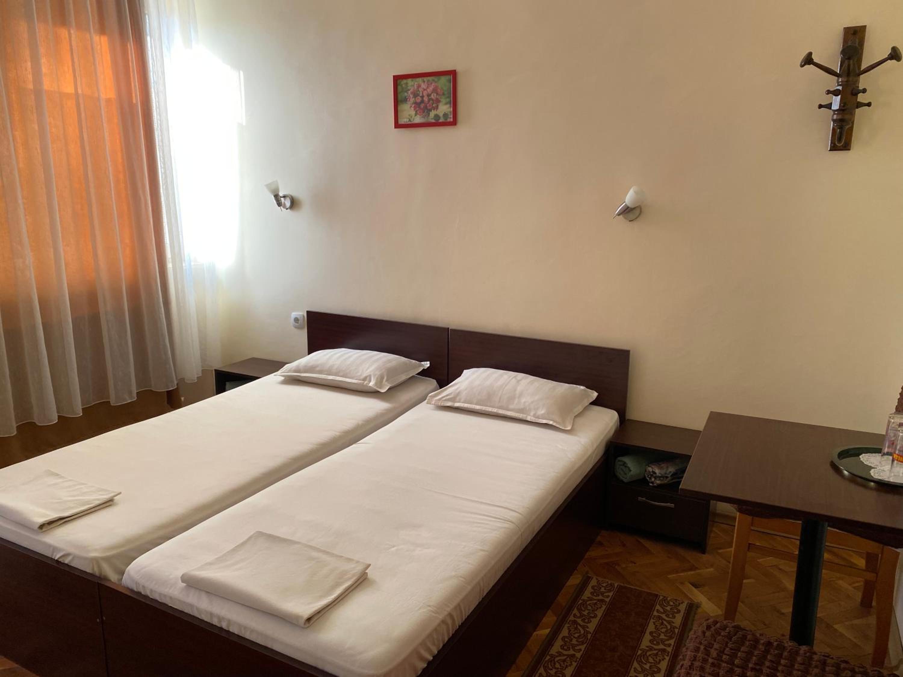Family Hotel 