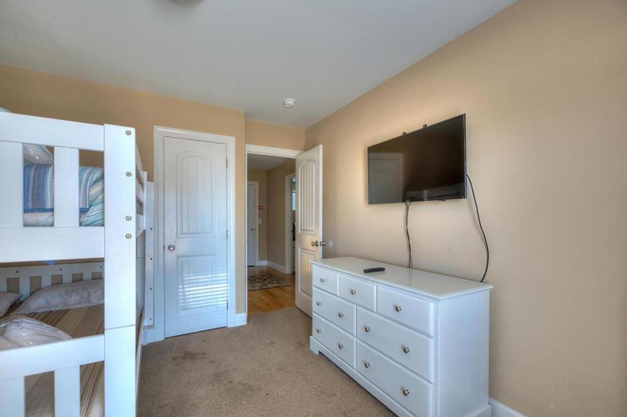 Photo 33
