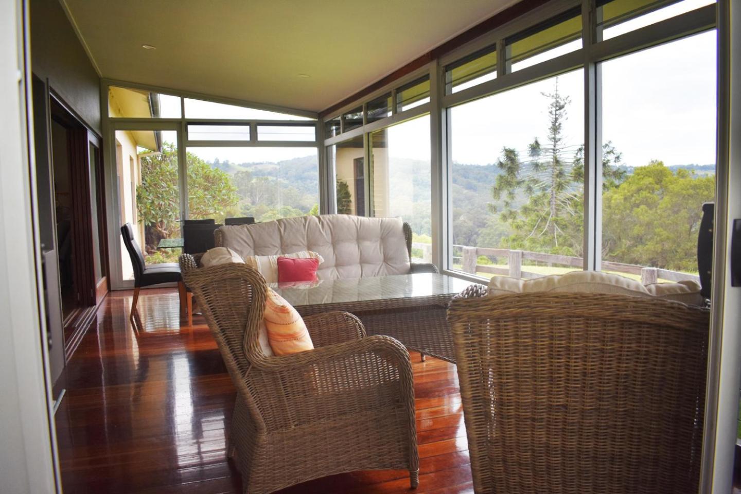 Arcadia Views