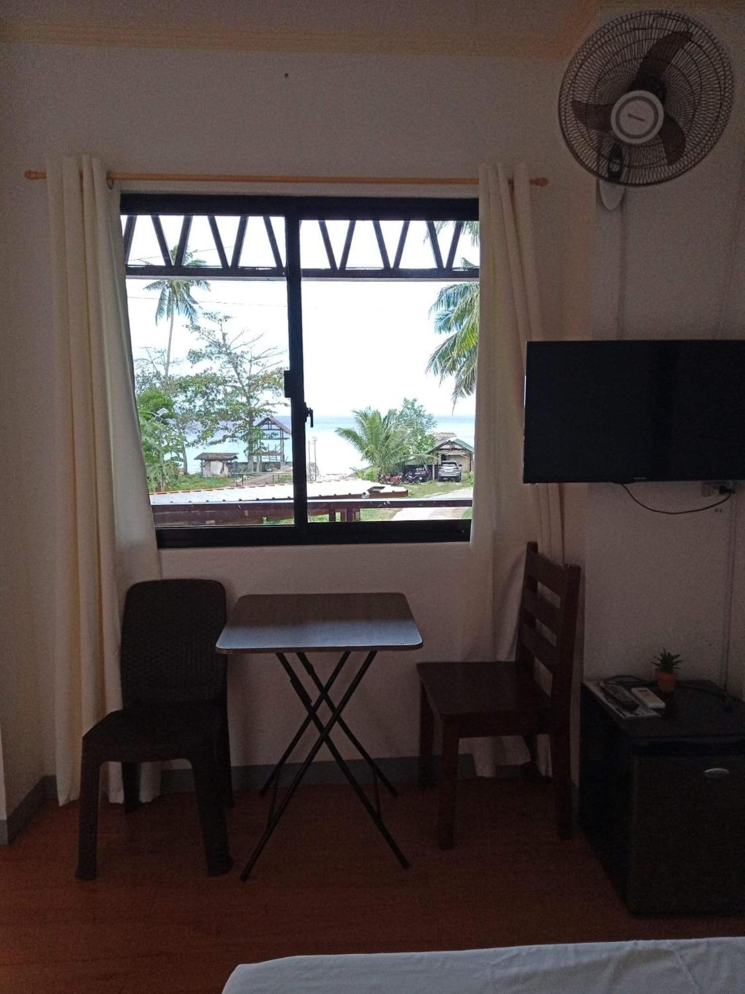 MLB Beachfront Apartment view 5