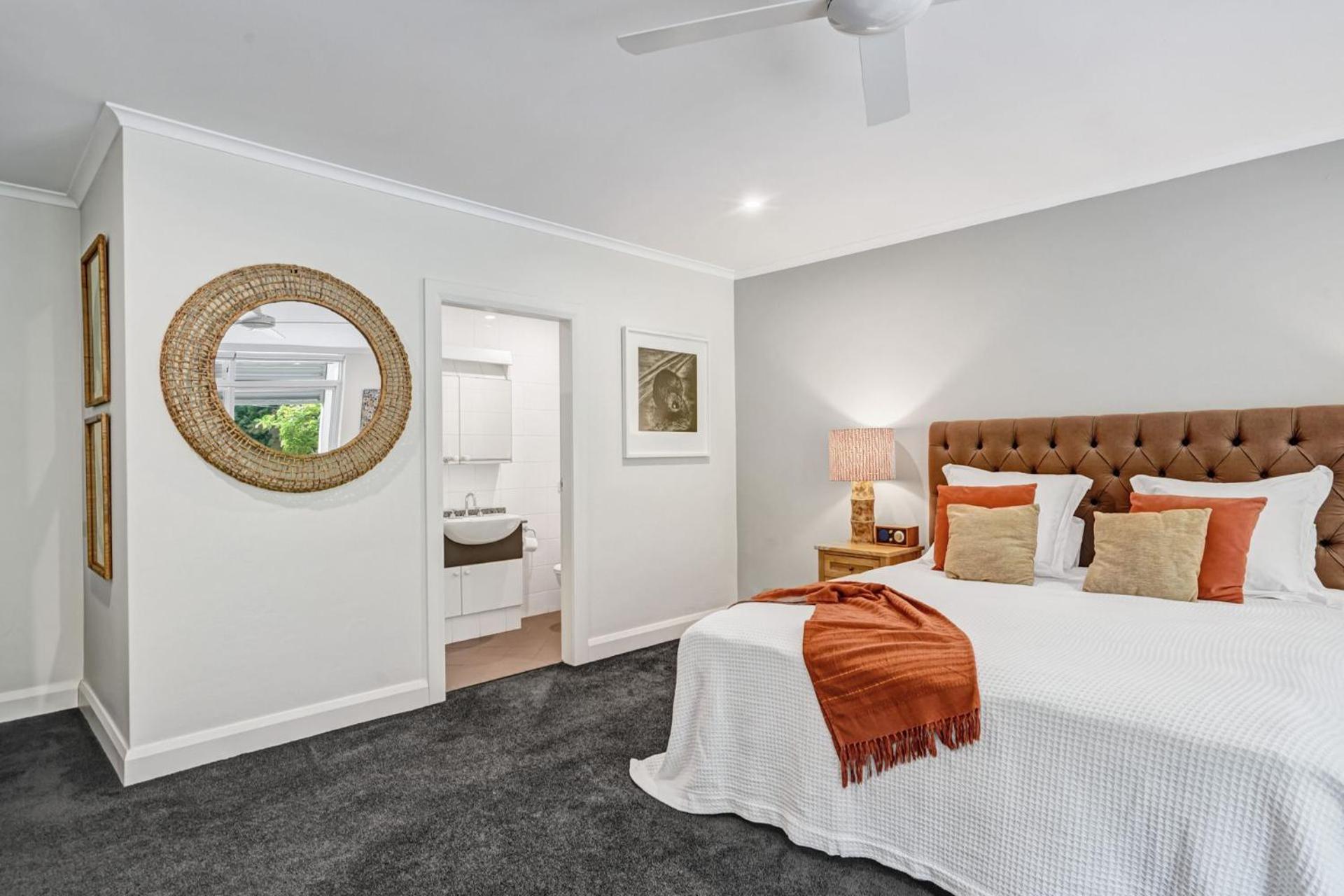Iluka Palm Cove Penthouse