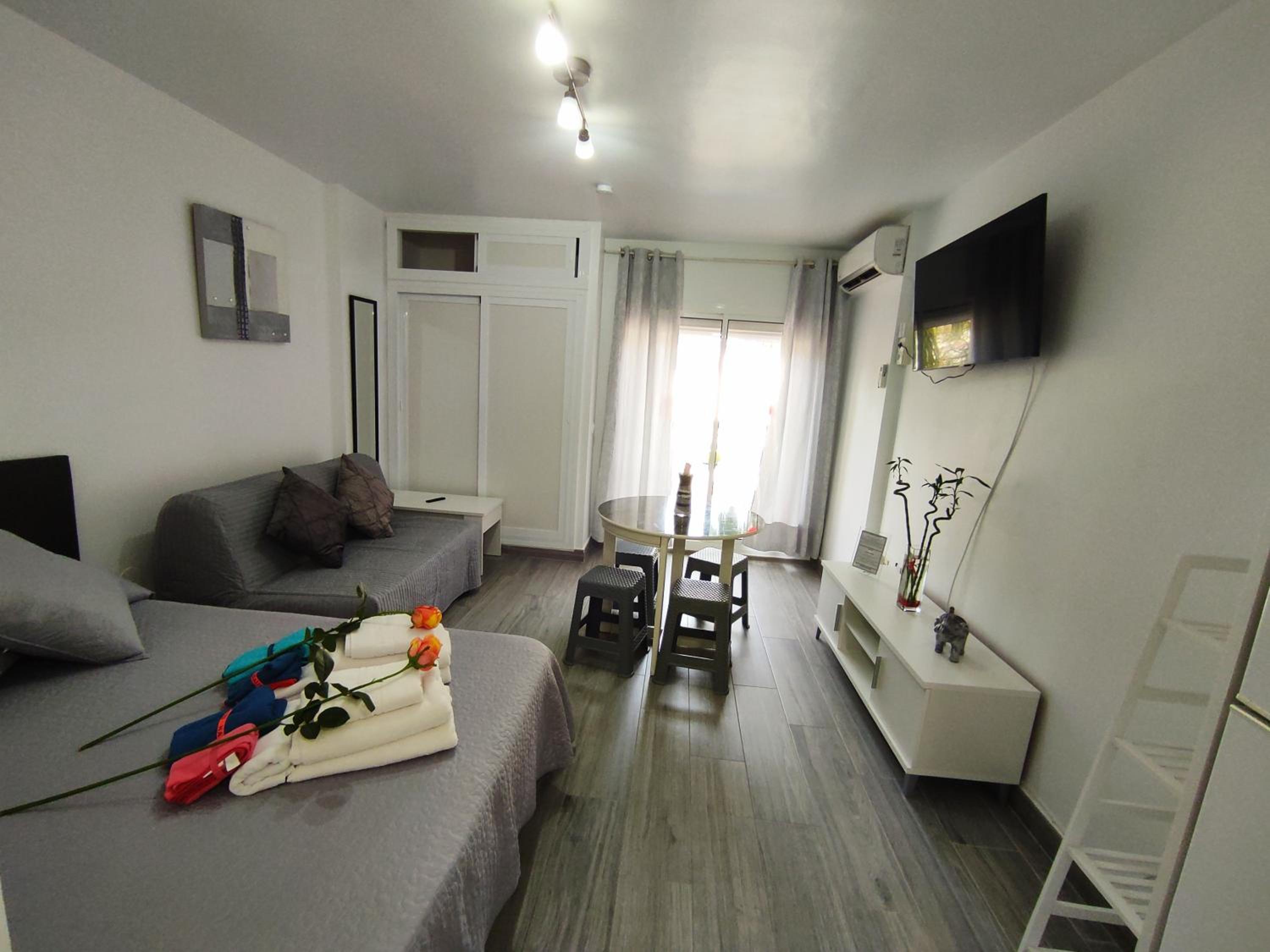 ESTUDIO JÚPITER BENALMÁDENA CERCA PLAYA