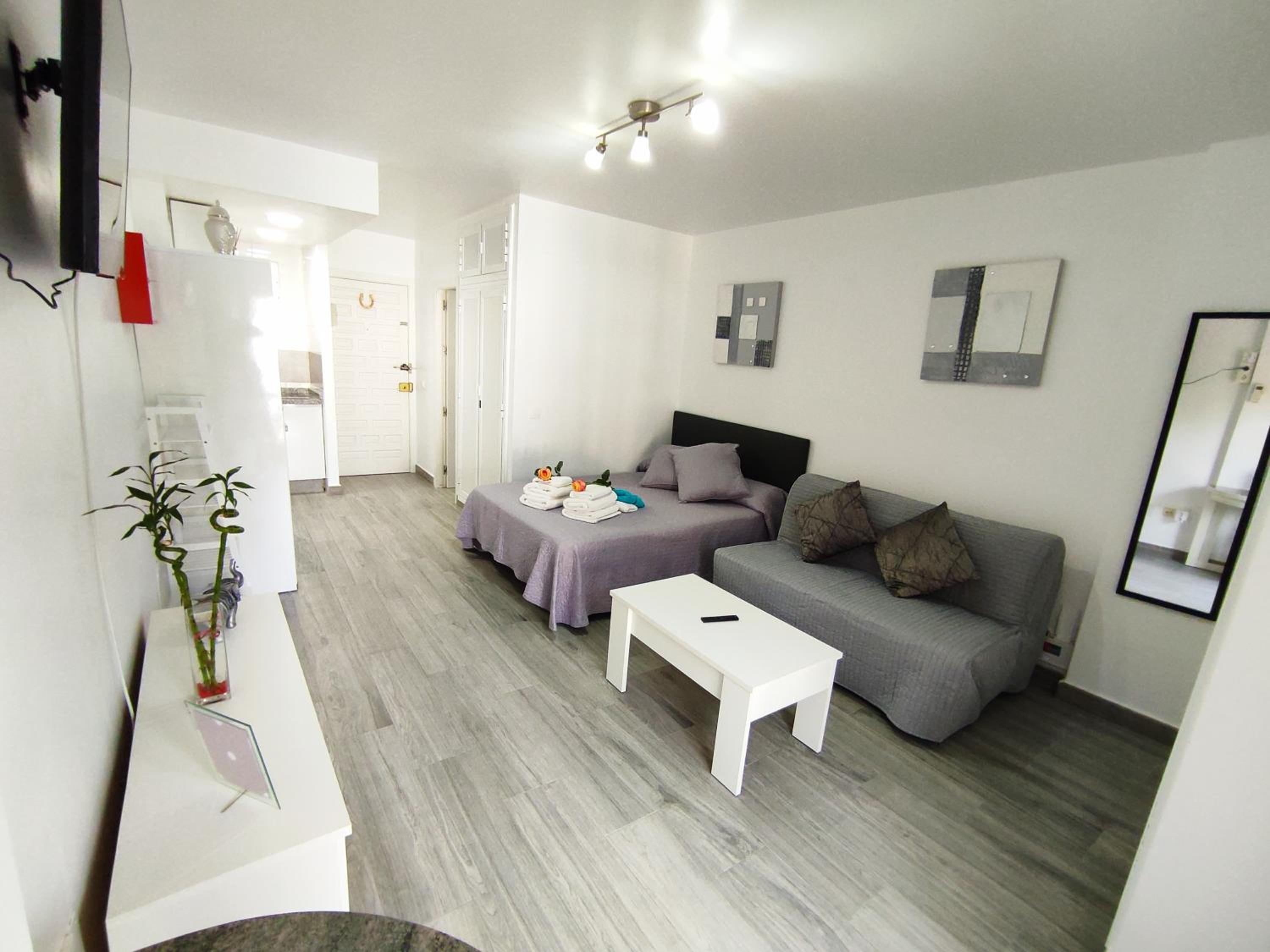 ESTUDIO JÚPITER BENALMÁDENA CERCA PLAYA