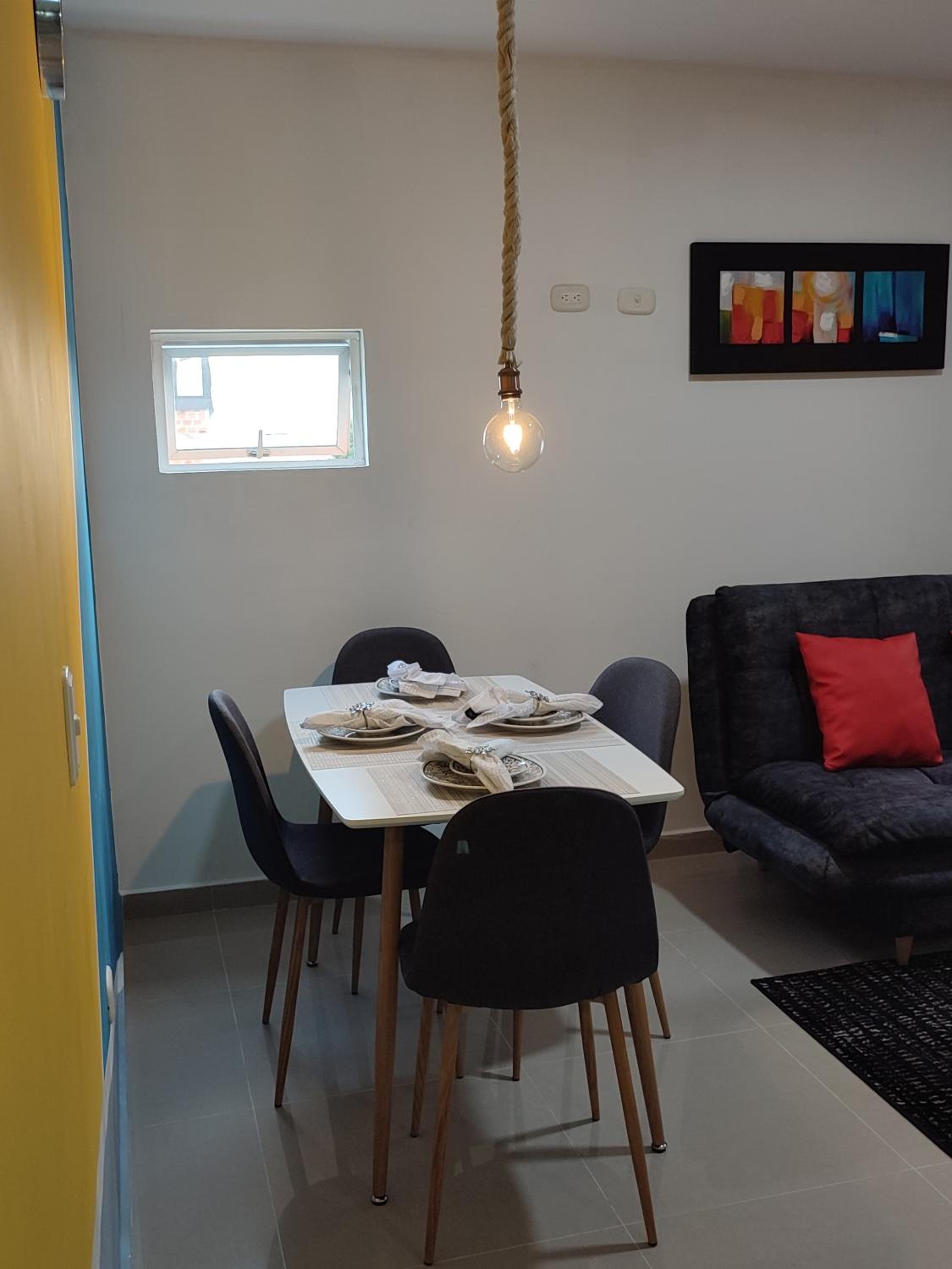 302-Cómodo y moderno apartamento de 2 habitaciones en la mejor zona céntrica de Ibagué