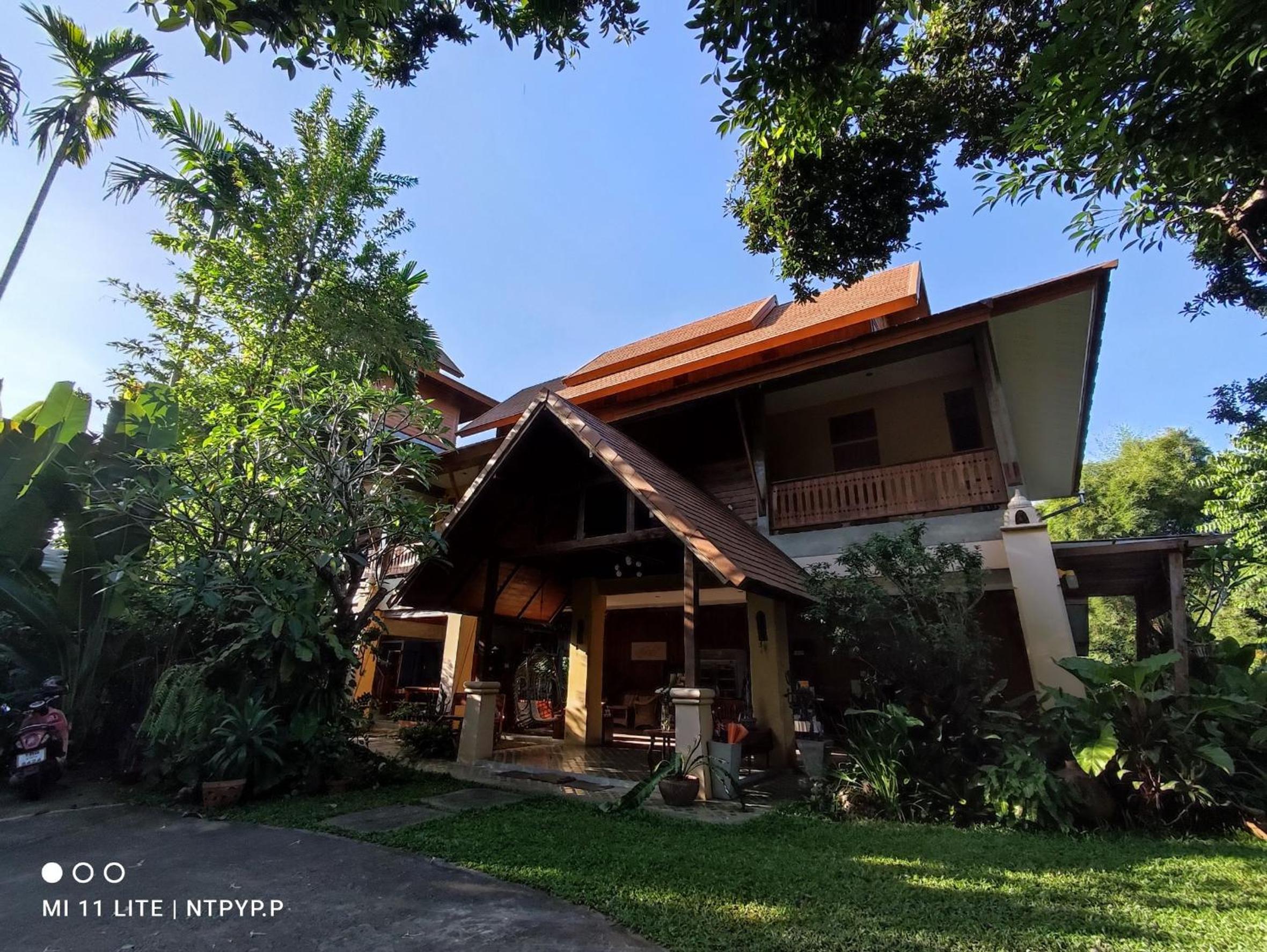 AuangKham Resort