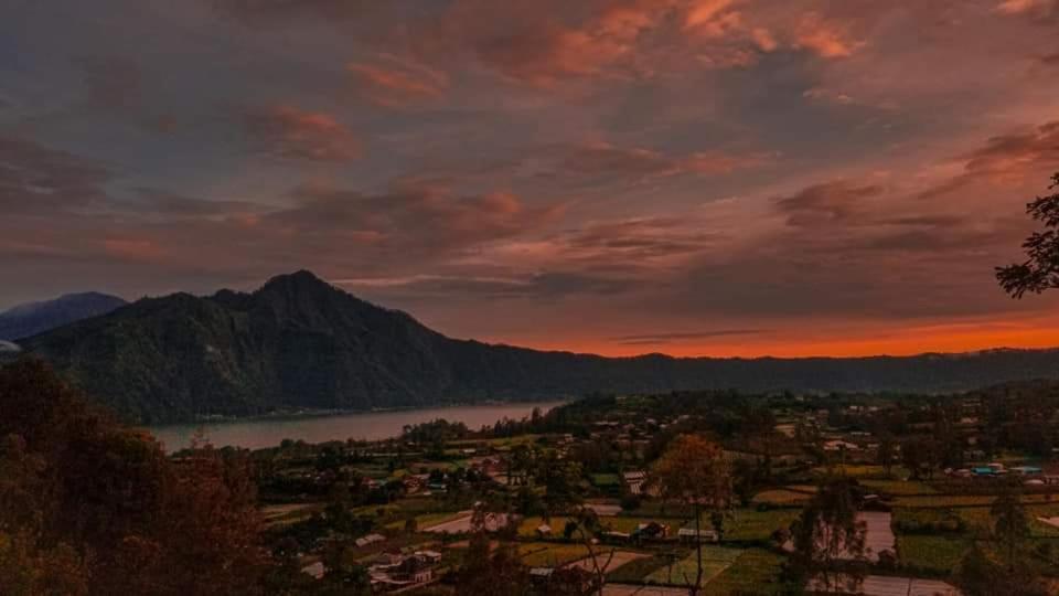 Volcano Lake View view 5