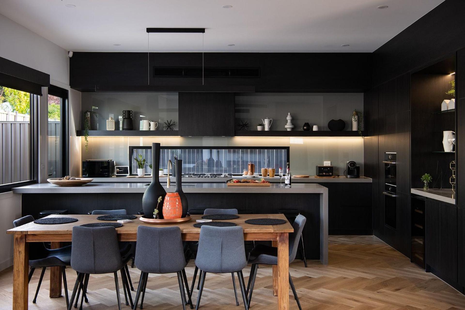 Lux on Max- stunning design, amazing views