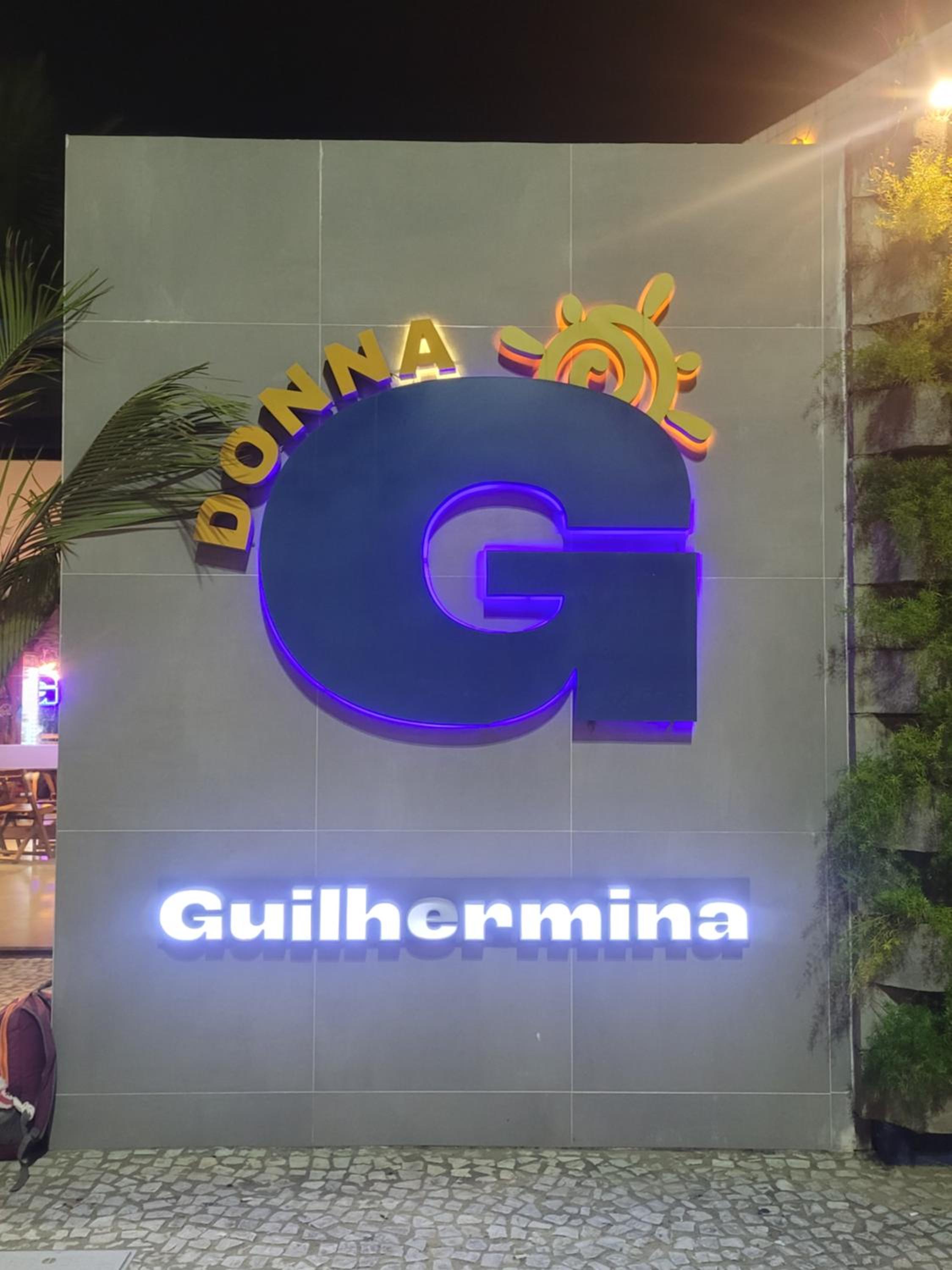 Apartamento Aconchego Frente Mar - Vila Guilhermina Praia Grande SP - Cozinha Completa - Climatizador de Ar - TV a Cabo - Wi-Fi