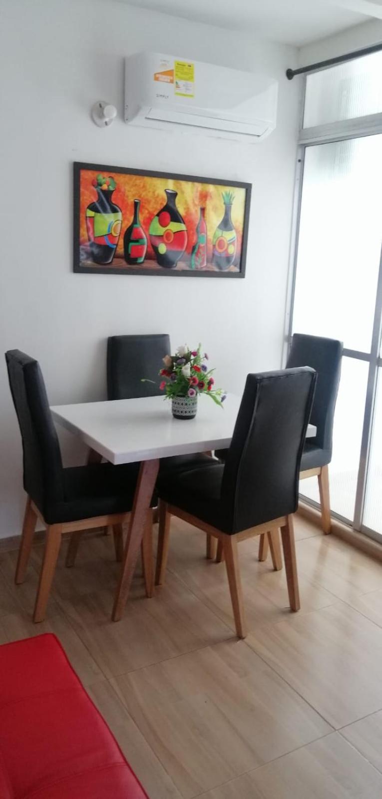 Hermoso apartamento, Cartagena, amoblado, cómodo.