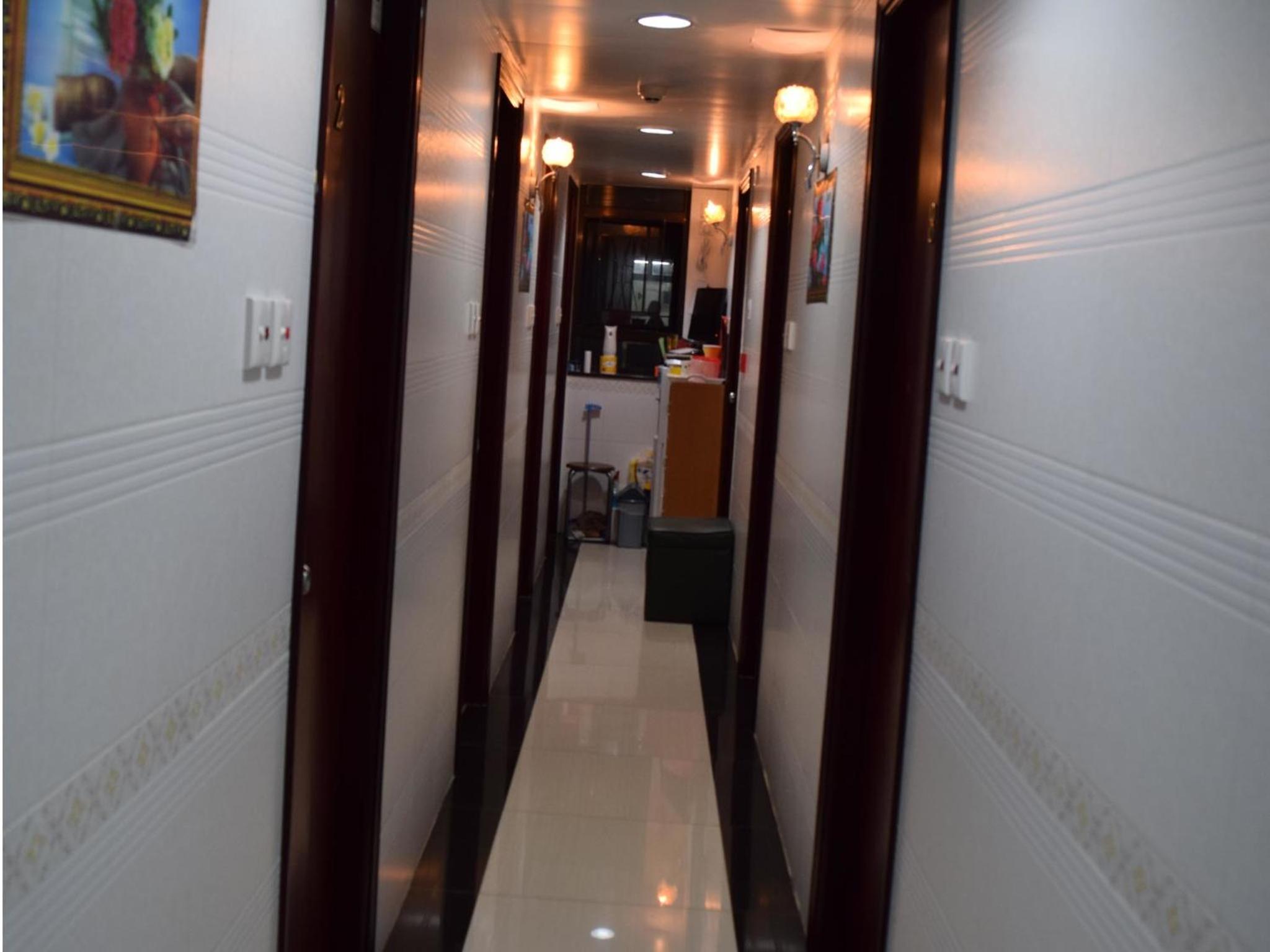 Om Guest House