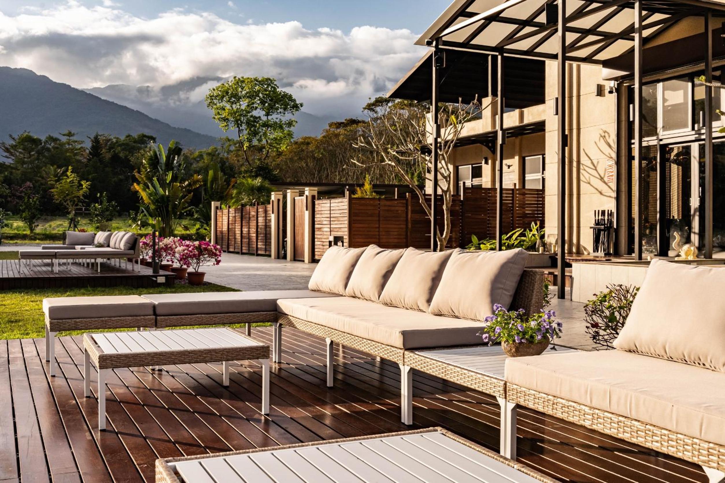 W Starry Villa view 5
