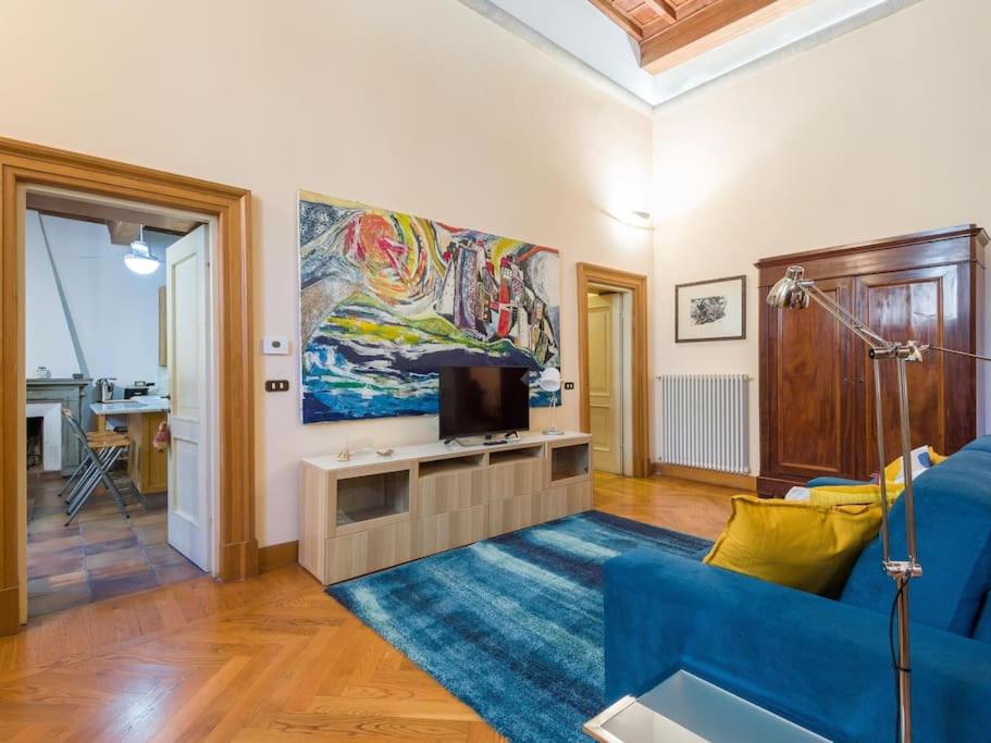 Apartment in a 1400s building in Via dei Coronari Piazza Navona