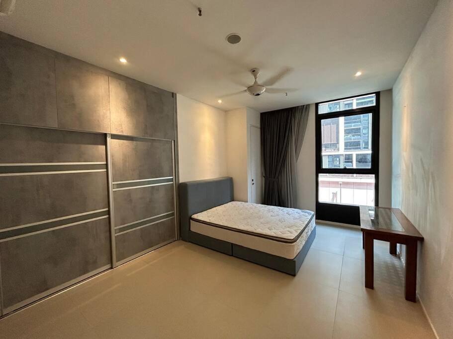ArcorisMontKiara-2-6pax-Netflix-SuperFastInternet-Balcony