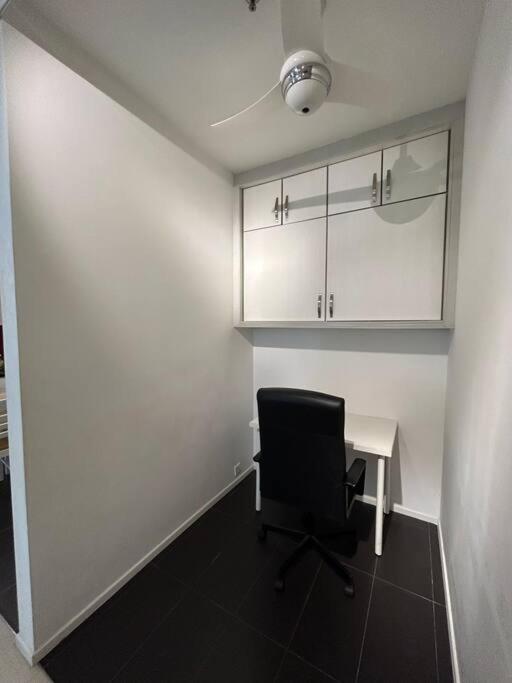 ArcorisMontKiara-2-6pax-Netflix-SuperFastInternet-Balcony