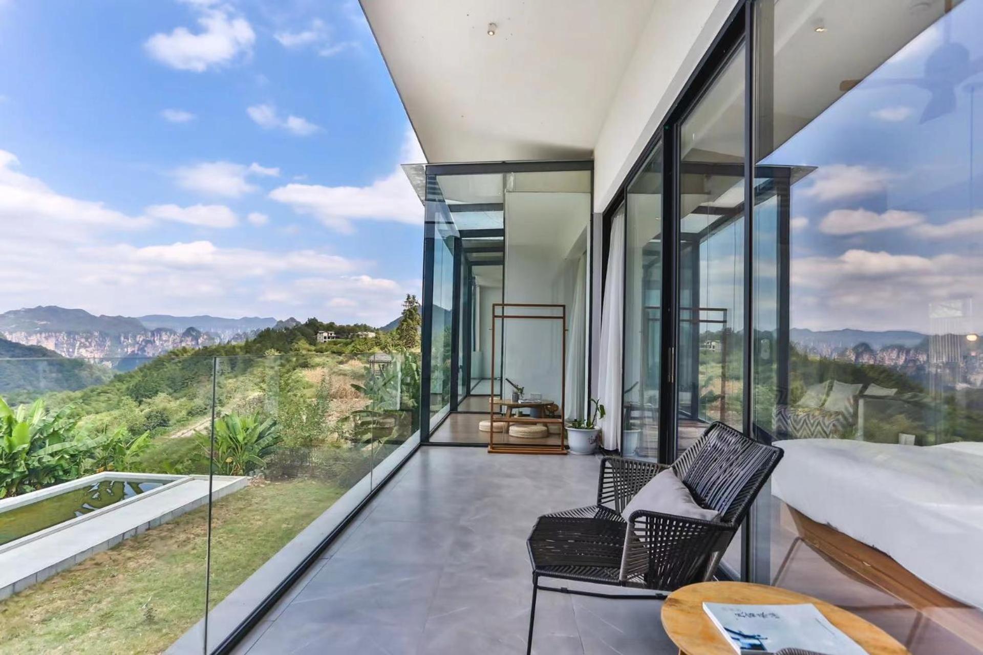 Zhangjiajie national park Purespace --2nights 1free pick-up&book tickets&5min to park