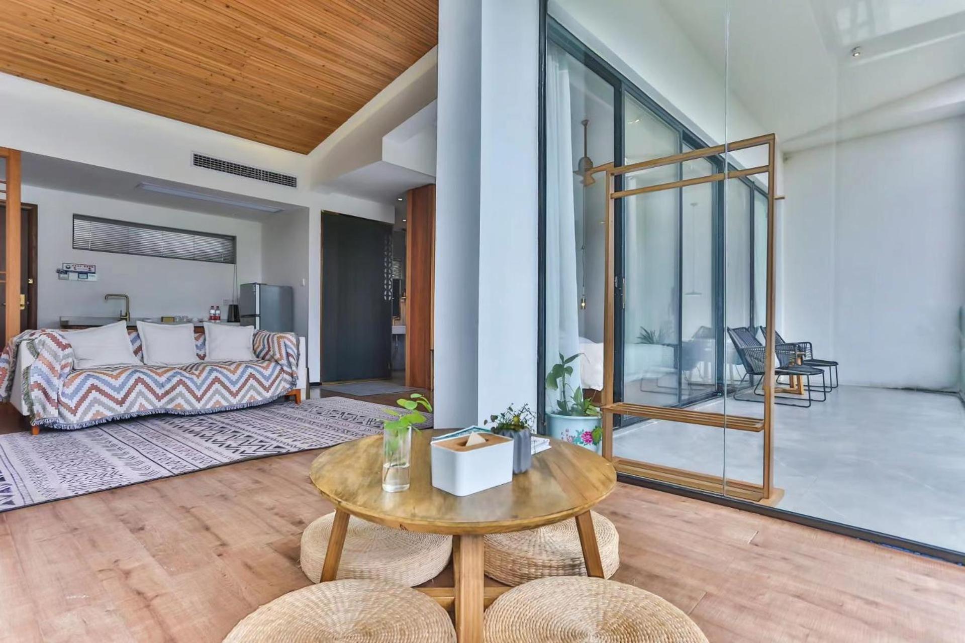 Zhangjiajie national park Purespace --2nights 1free pick-up&book tickets&5min to park