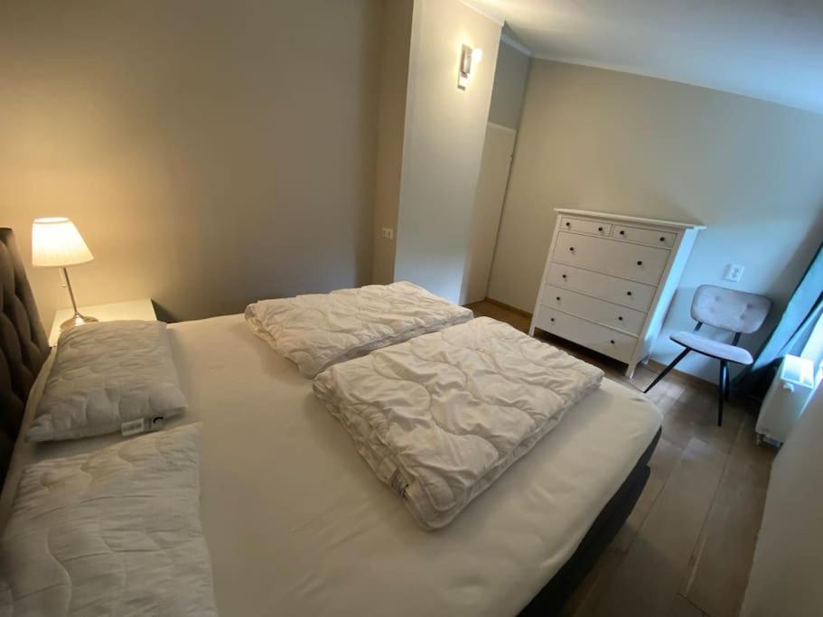 Grevelingenlaan 30,Modern ingerichte Bungalow aan de Grevelingen,