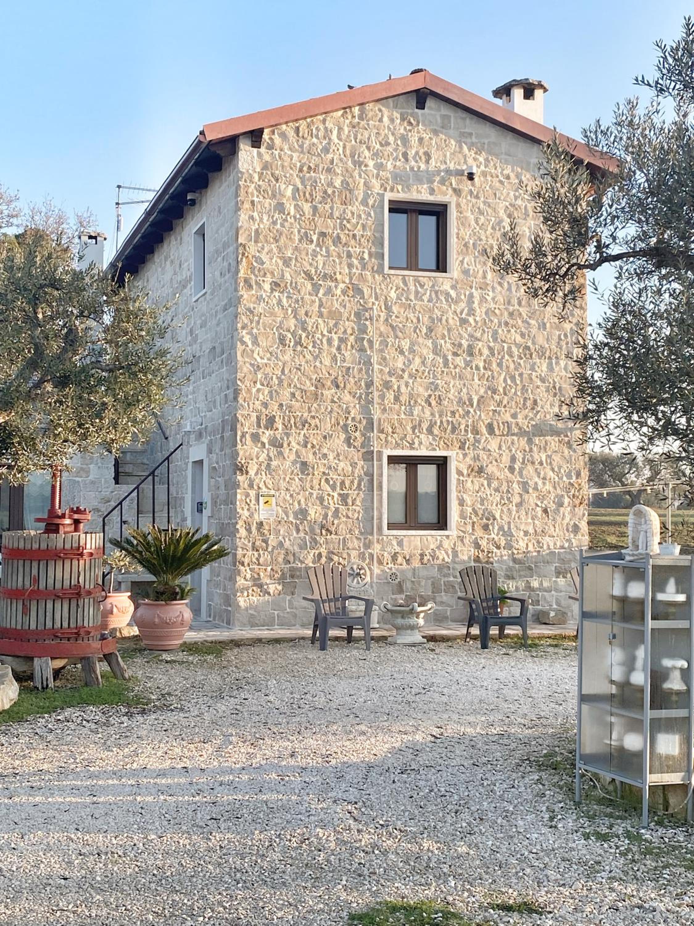Trulli Caroli view 4