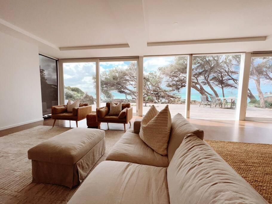 The Cove Beach Front Luxury House