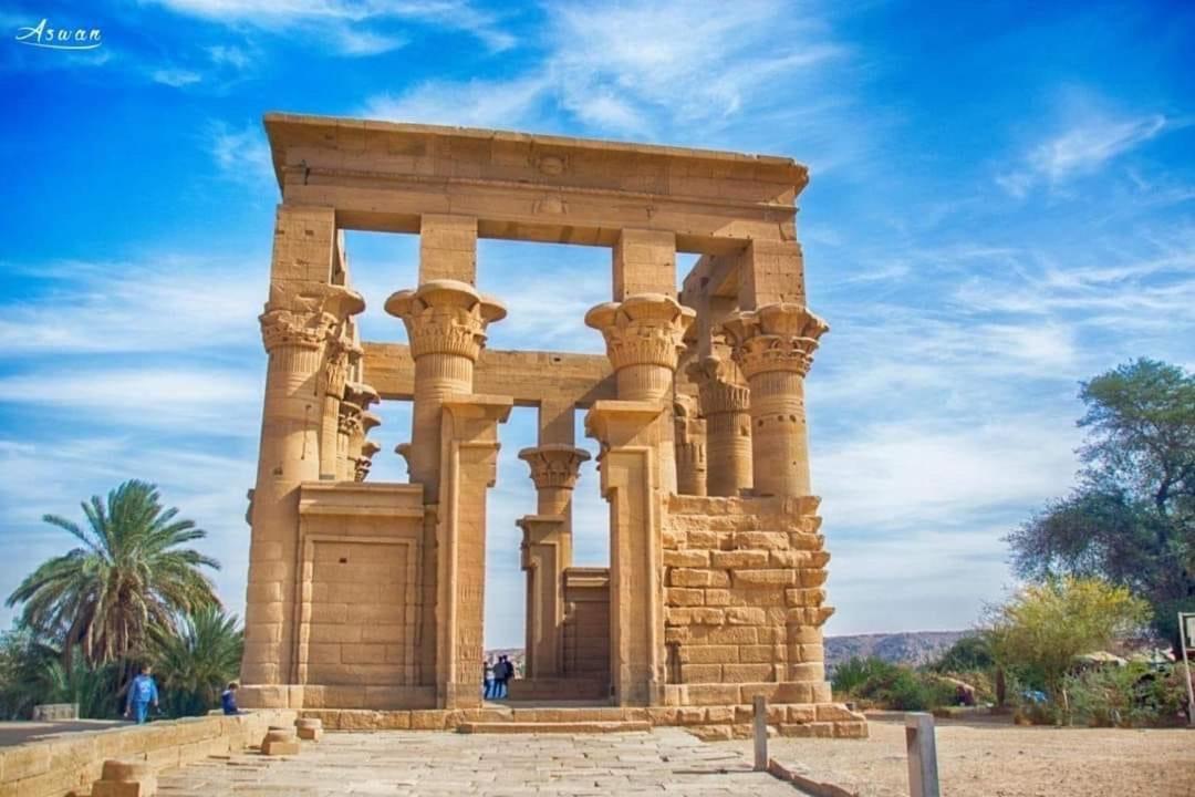 West aswan