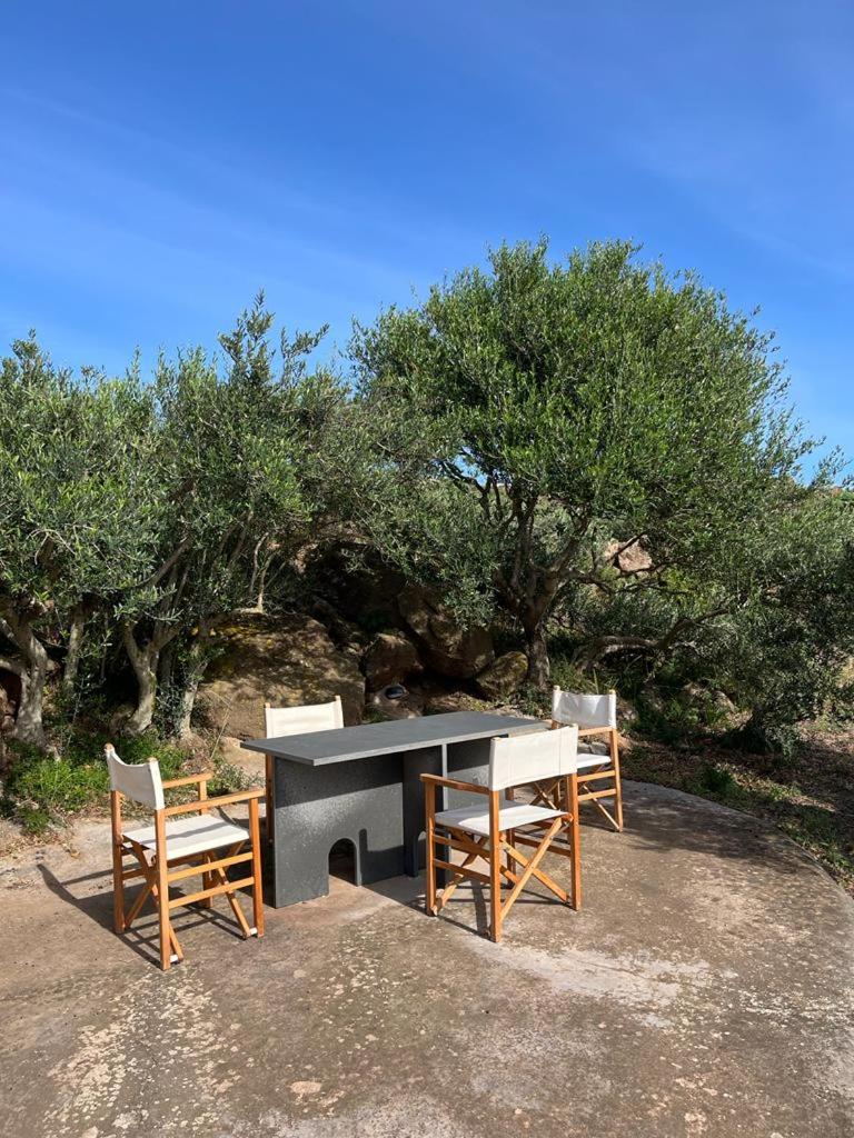 Dammusi IL SERRALH -Pantelleria-