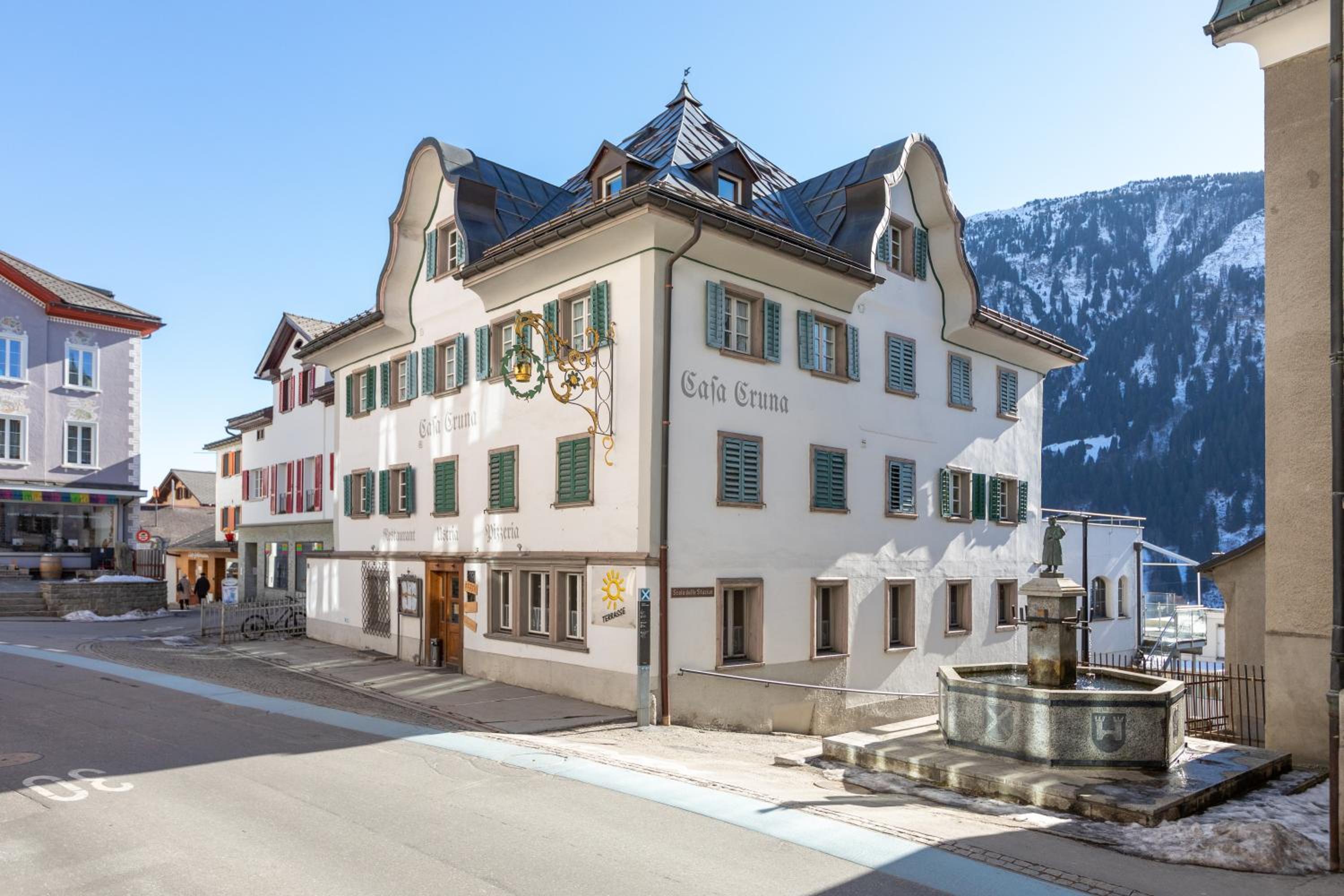 Backcountry Hotel*Super Premium