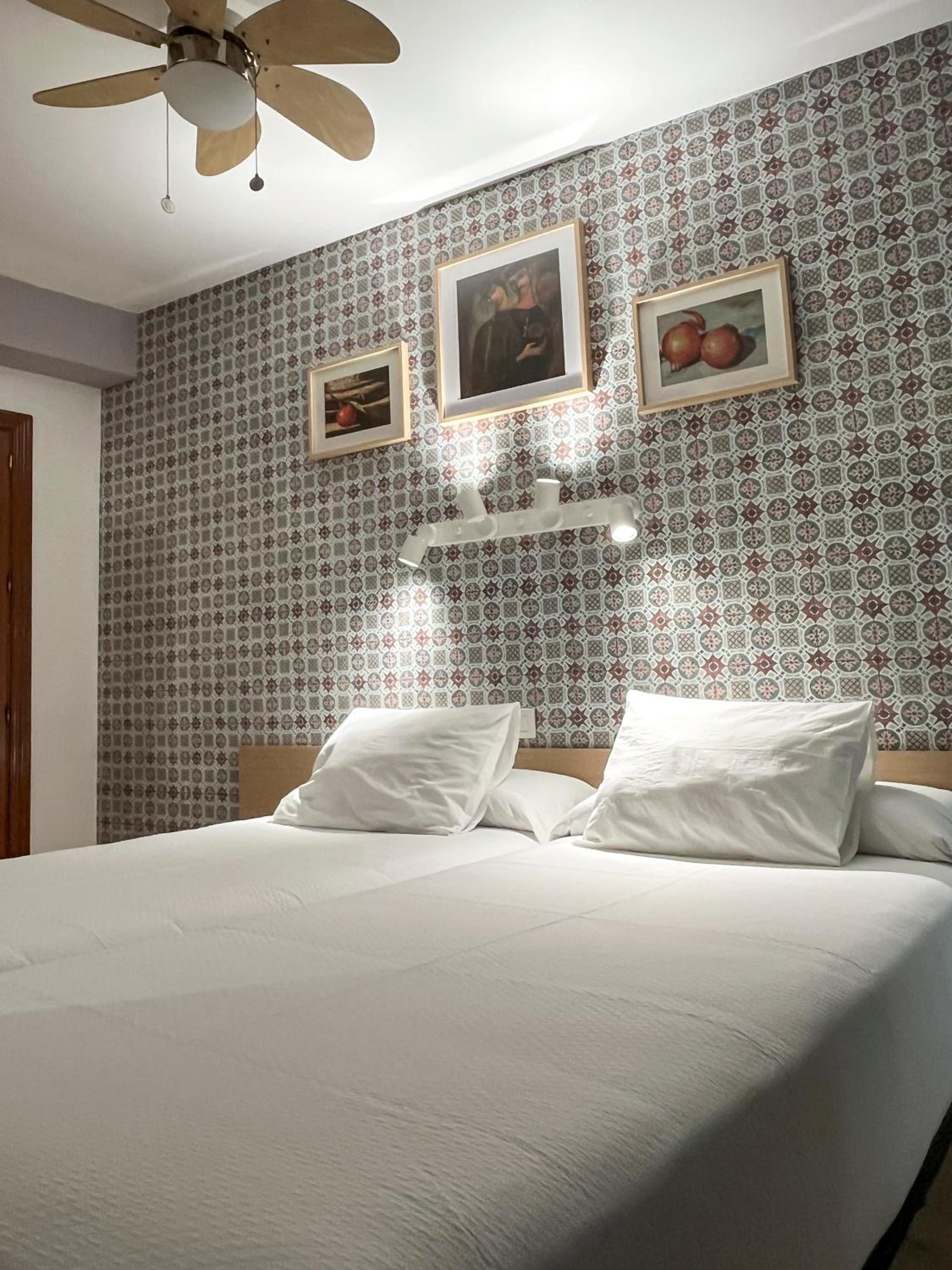 Beatriz Charming Hostal