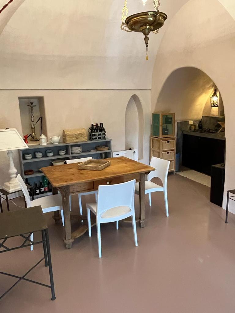 Dammusi IL SERRALH -Pantelleria-
