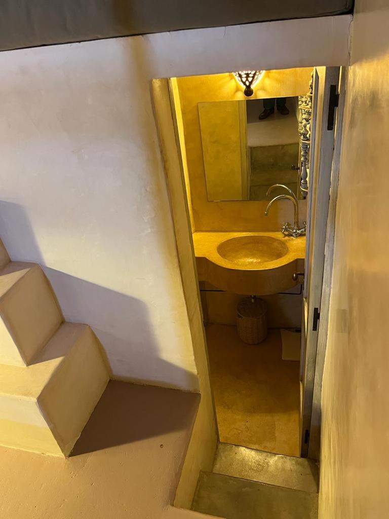 Dammusi IL SERRALH -Pantelleria-