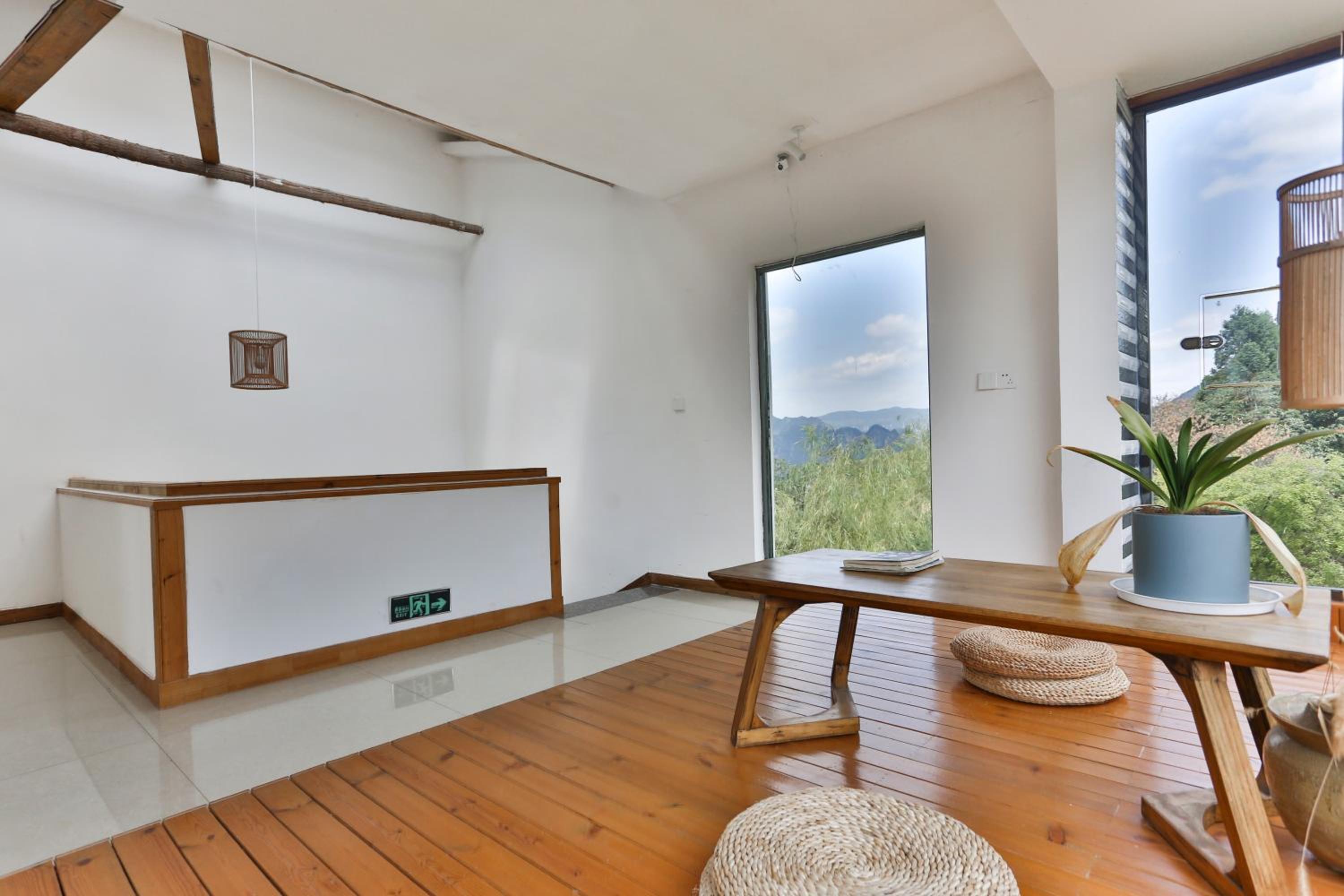 Zhangjiajie national park Purespace --2nights 1free pick-up&book tickets&5min to park