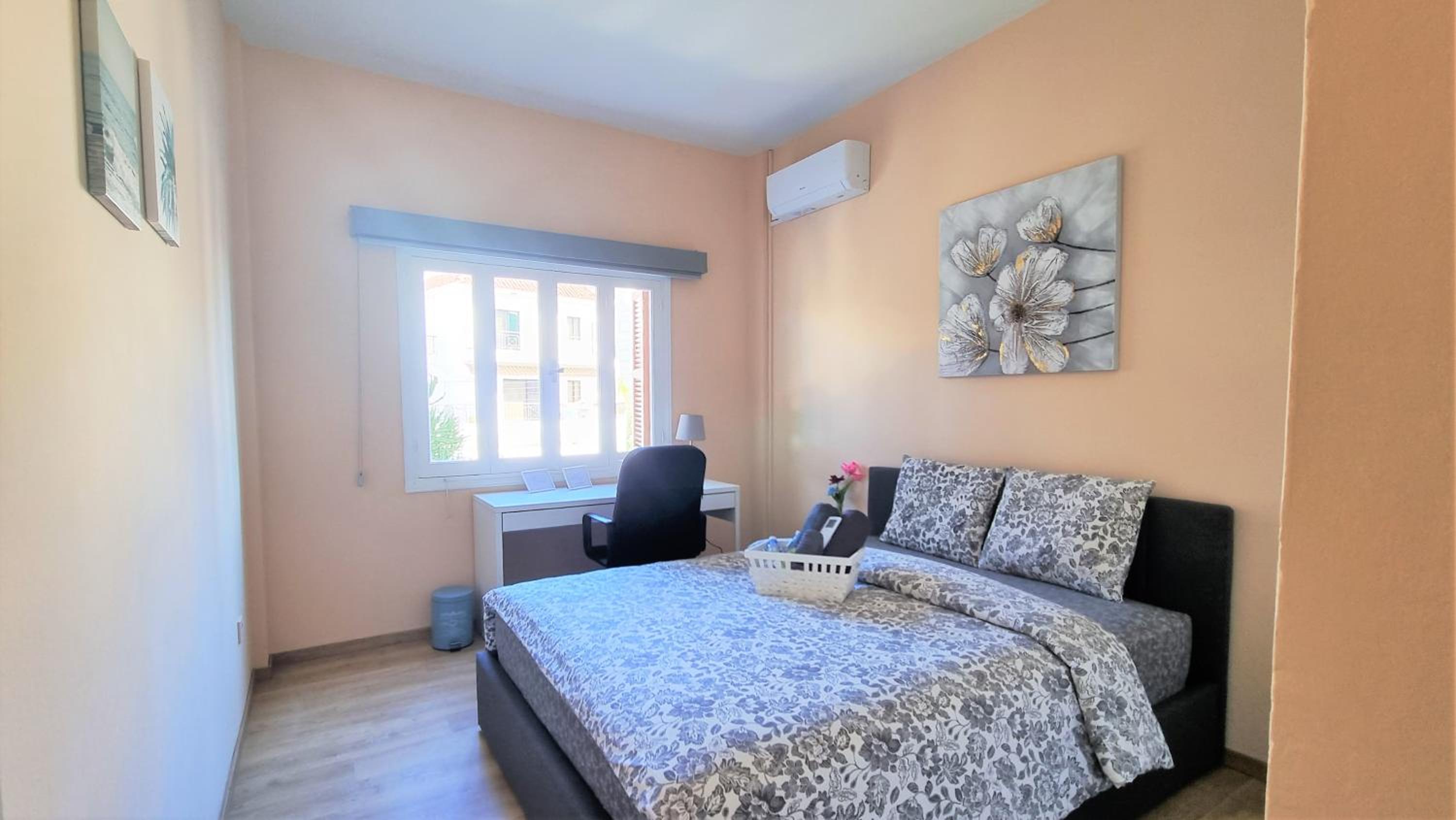 The Urban Oasis - Comfort 2br near the City Center, 200Mbit Internet and Smart TV