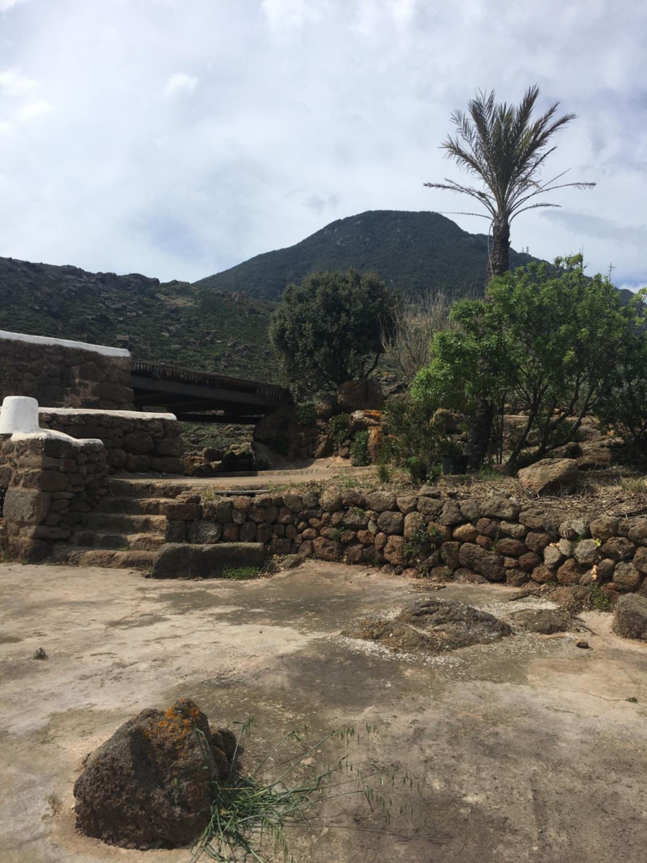 Dammusi IL SERRALH -Pantelleria-