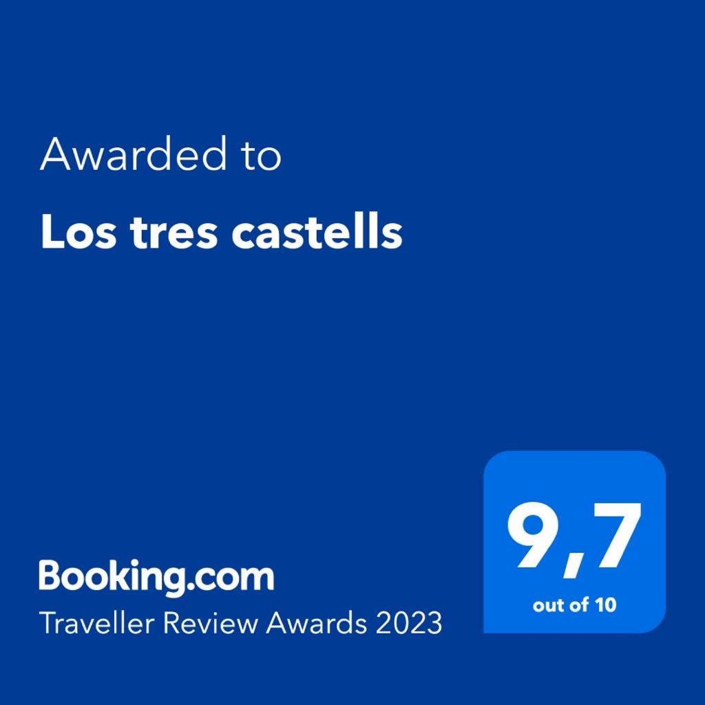 Los tres castells view 5