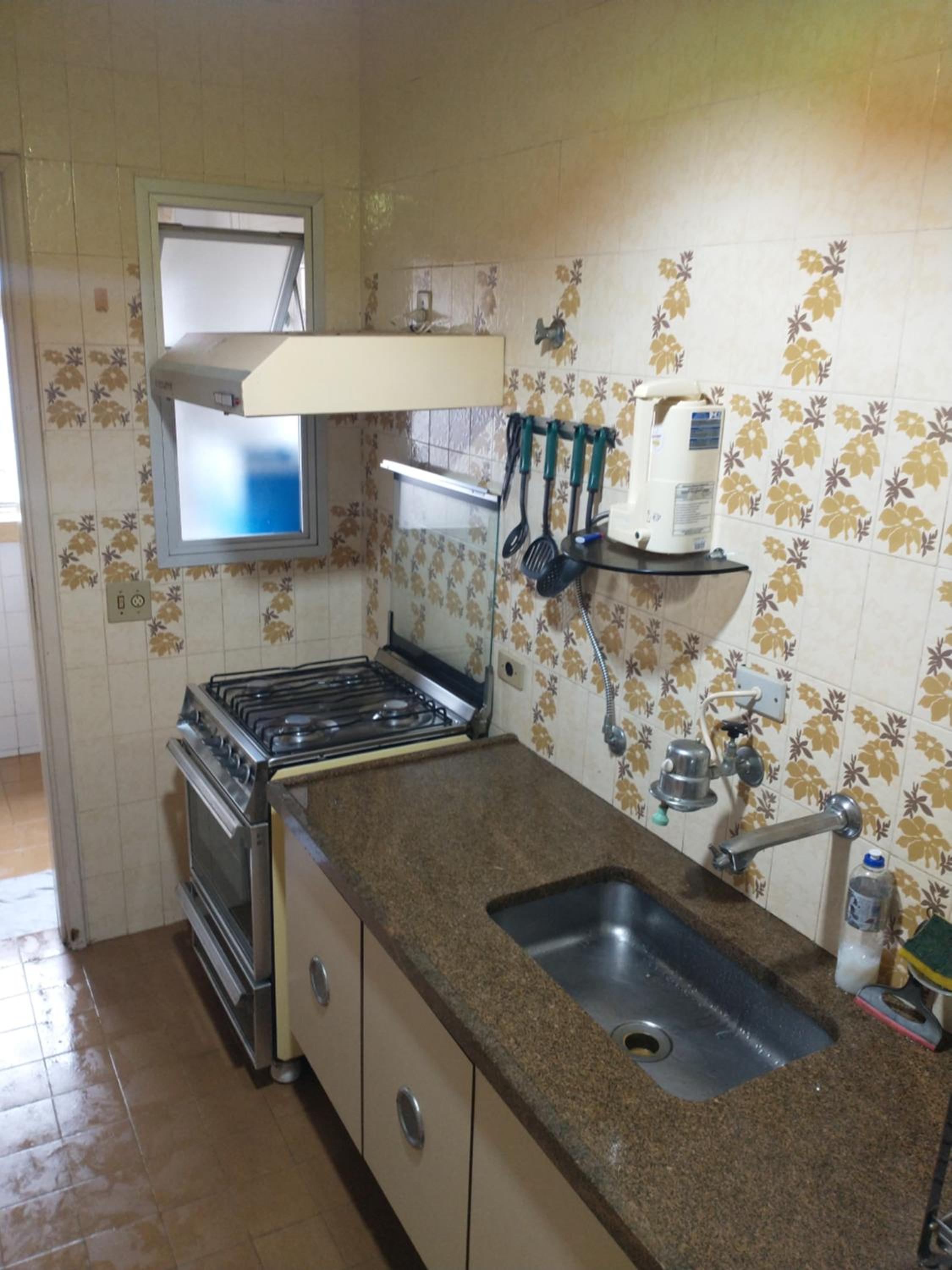 Ótimo Custo Benefício 400m da Praia