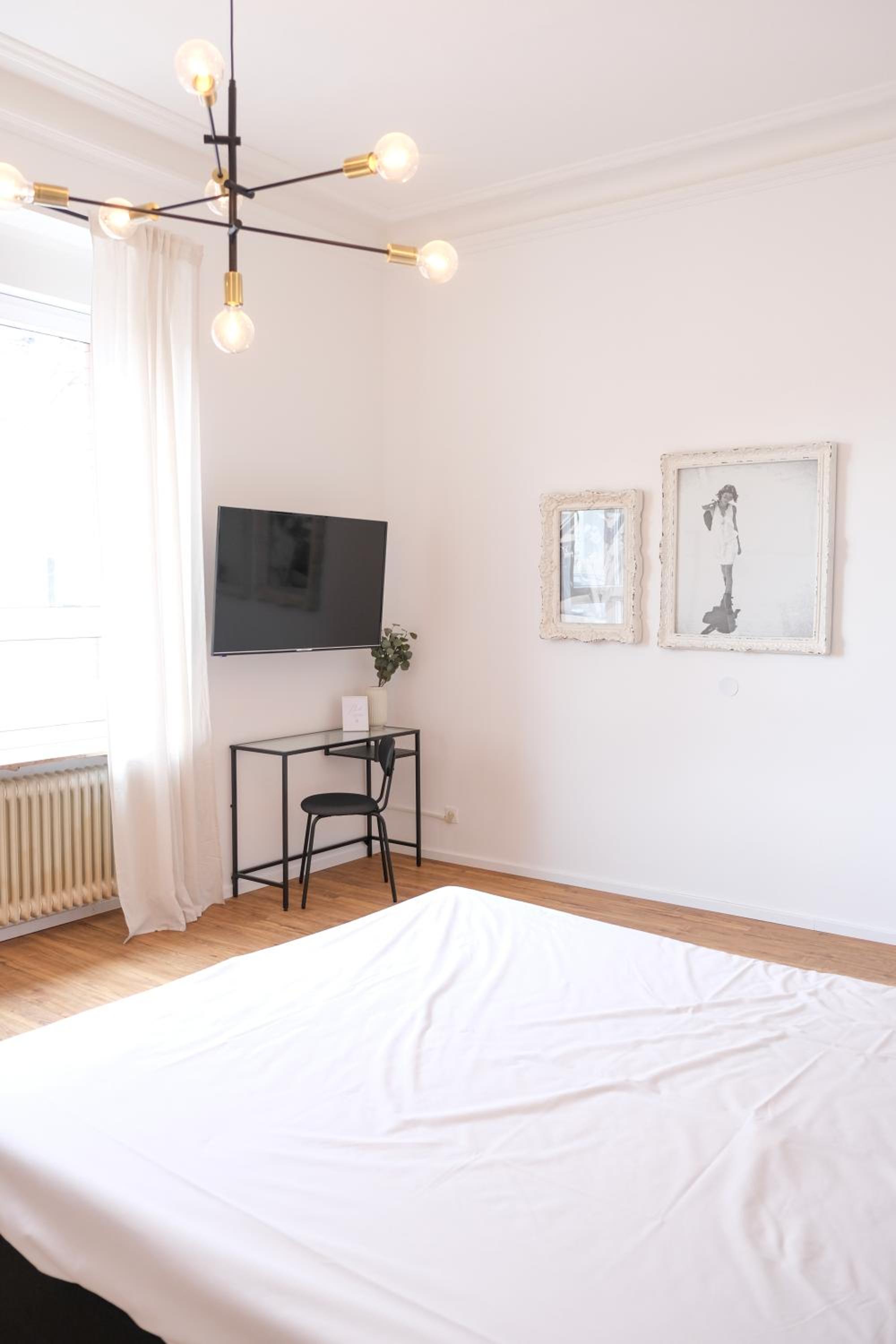 Honeybee Properties Ferienwohnungen Koblenz