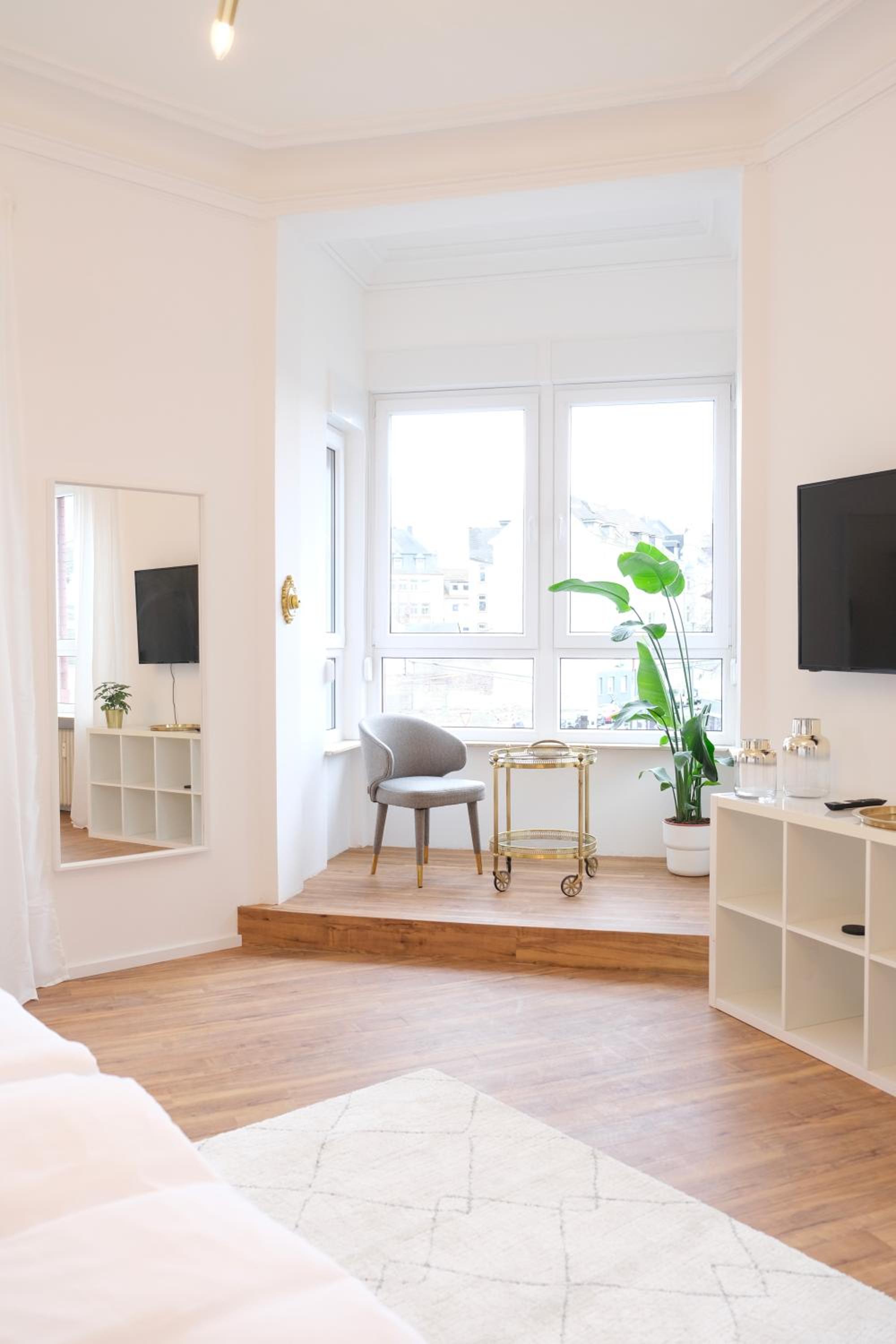 Honeybee Properties Ferienwohnungen Koblenz