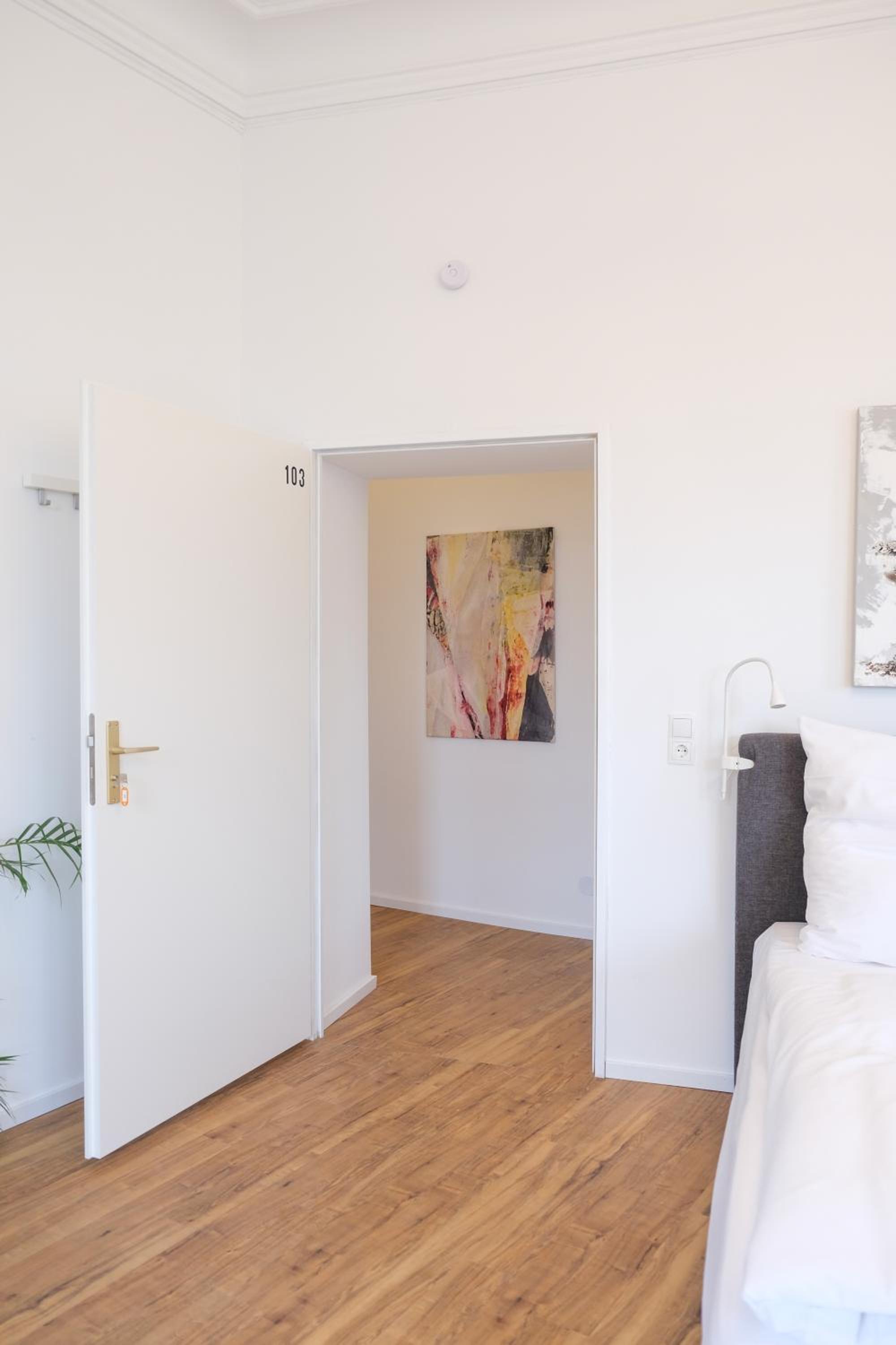 Honeybee Properties Ferienwohnungen Koblenz