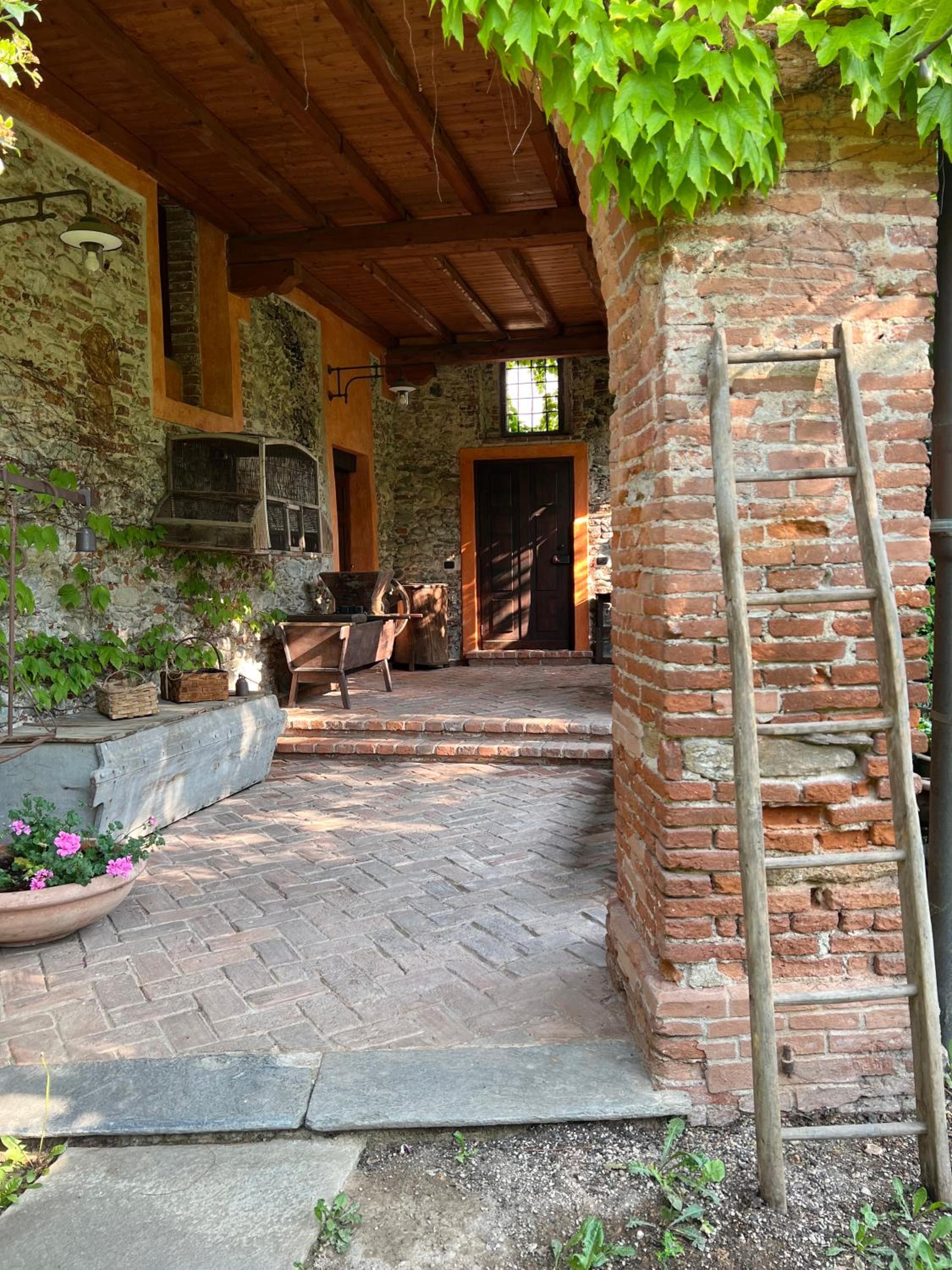 La casa Arancione