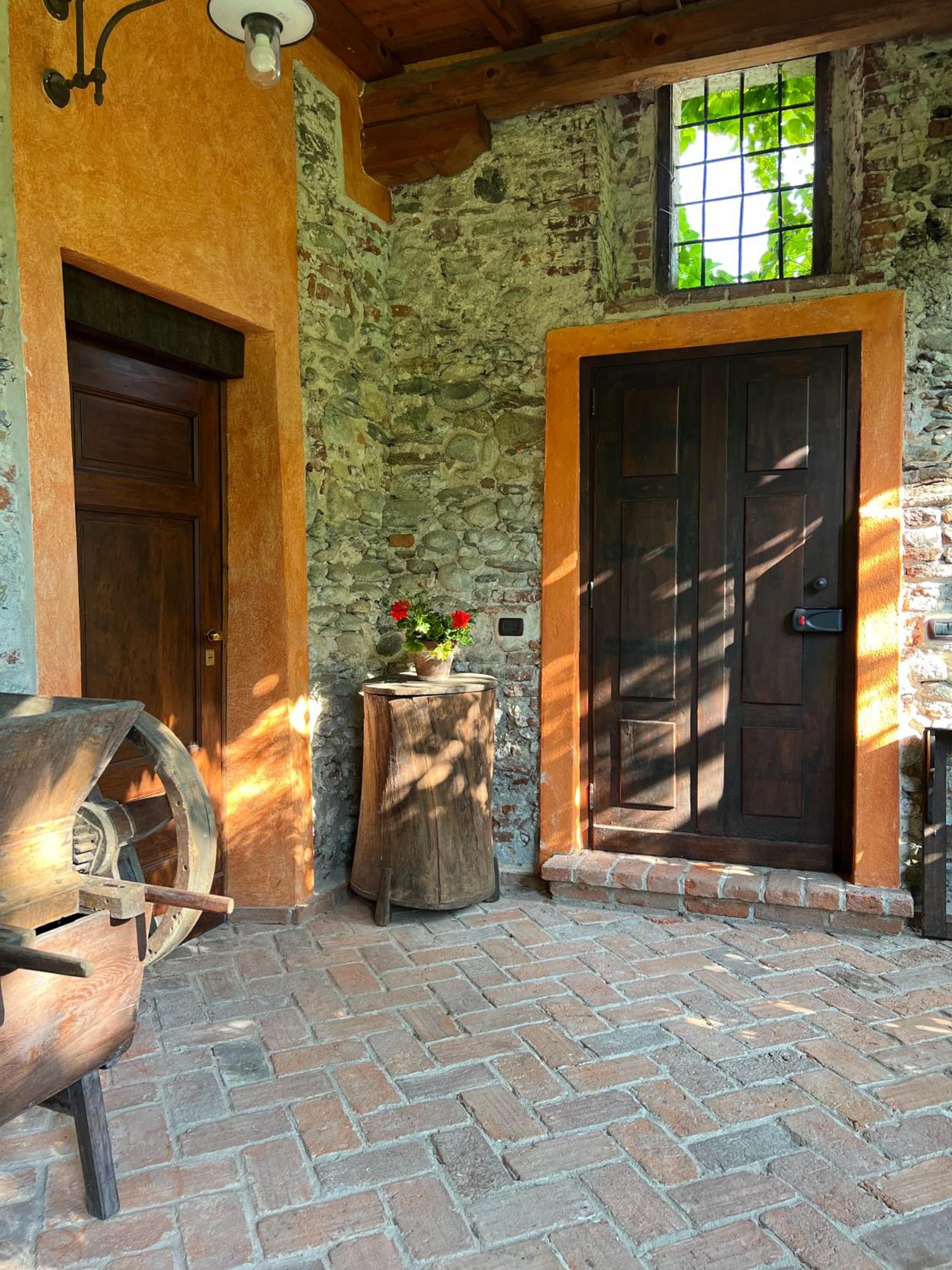 La casa Arancione