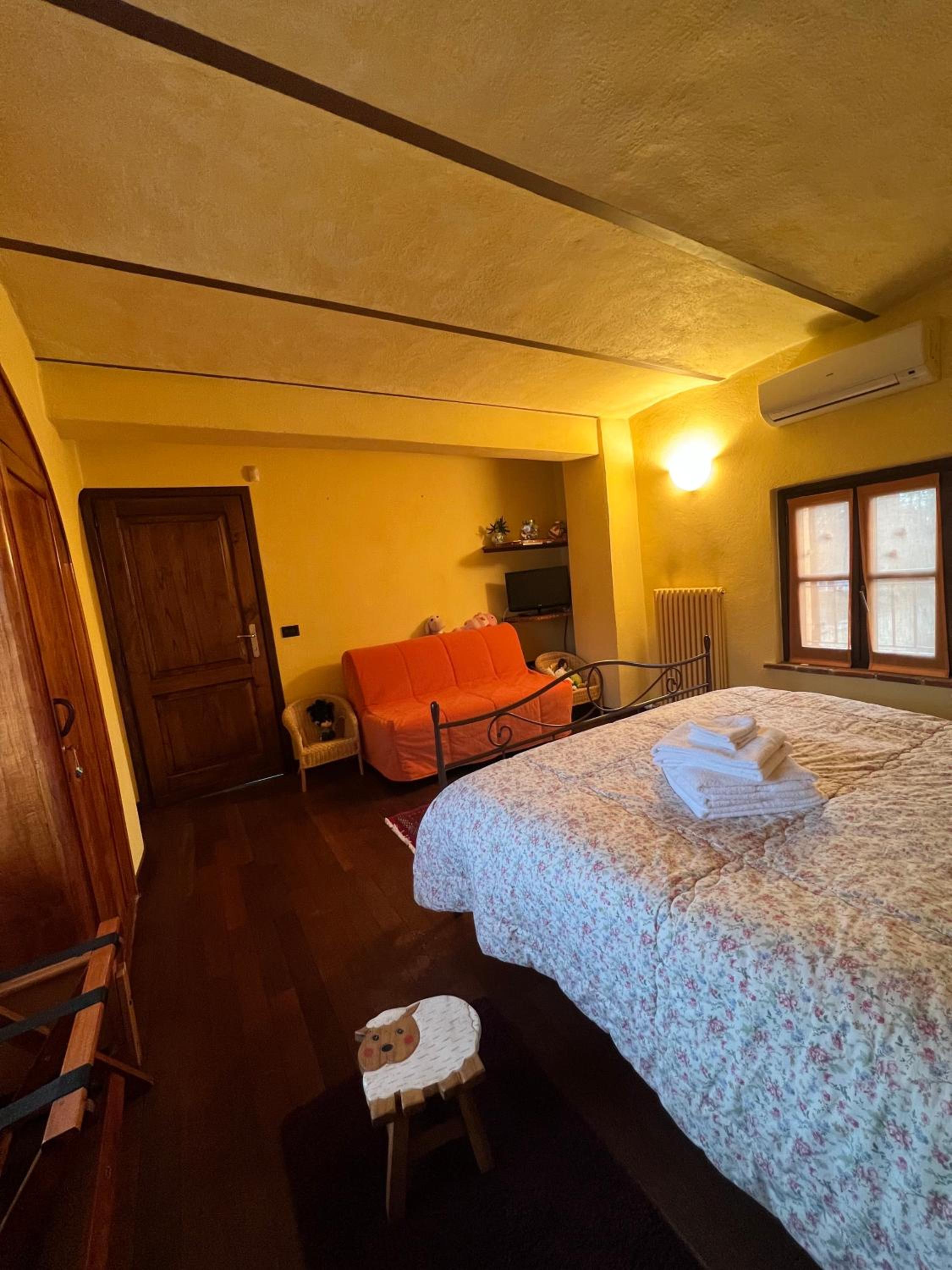 La casa Arancione