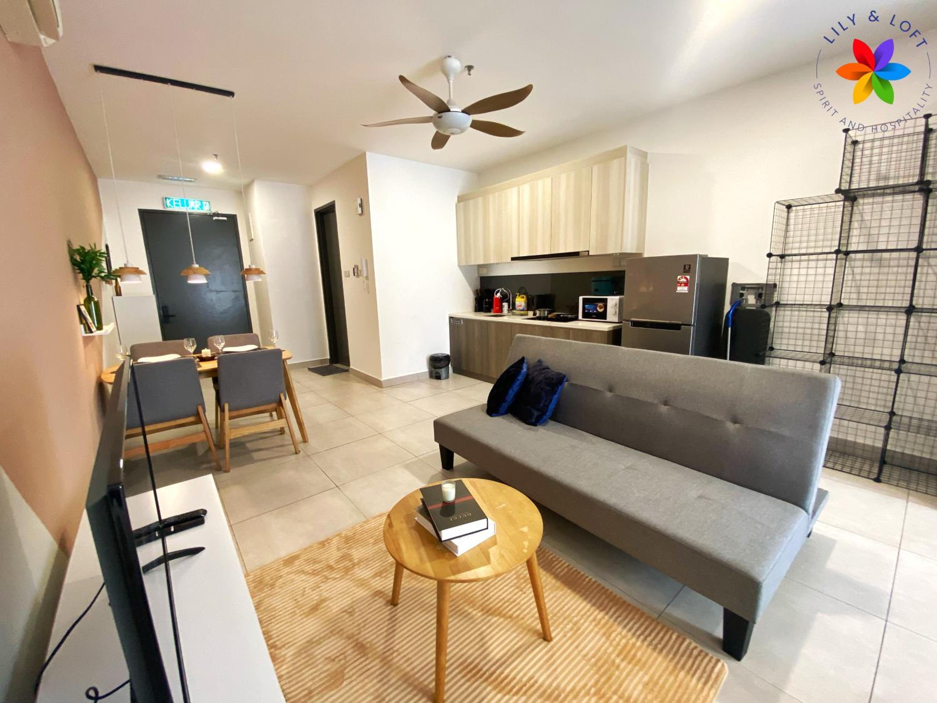 Lily and Loft - Queensville @ Kuala Lumpur - Netflix
