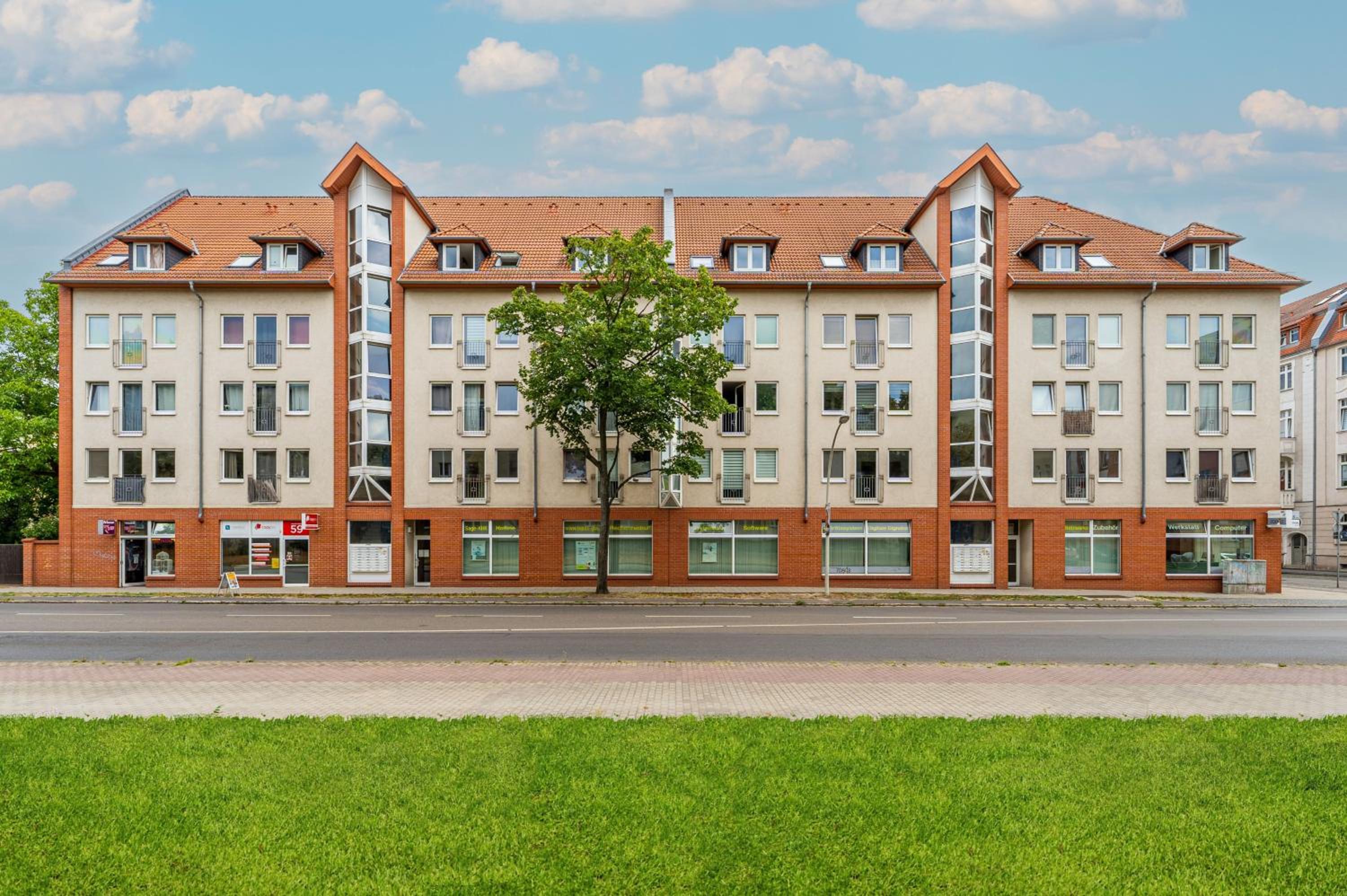 Vollausgtesttattes modernes Studio,nahe BTU,Netflix,kostenloser TIEFGARAGENSTELLPlatz