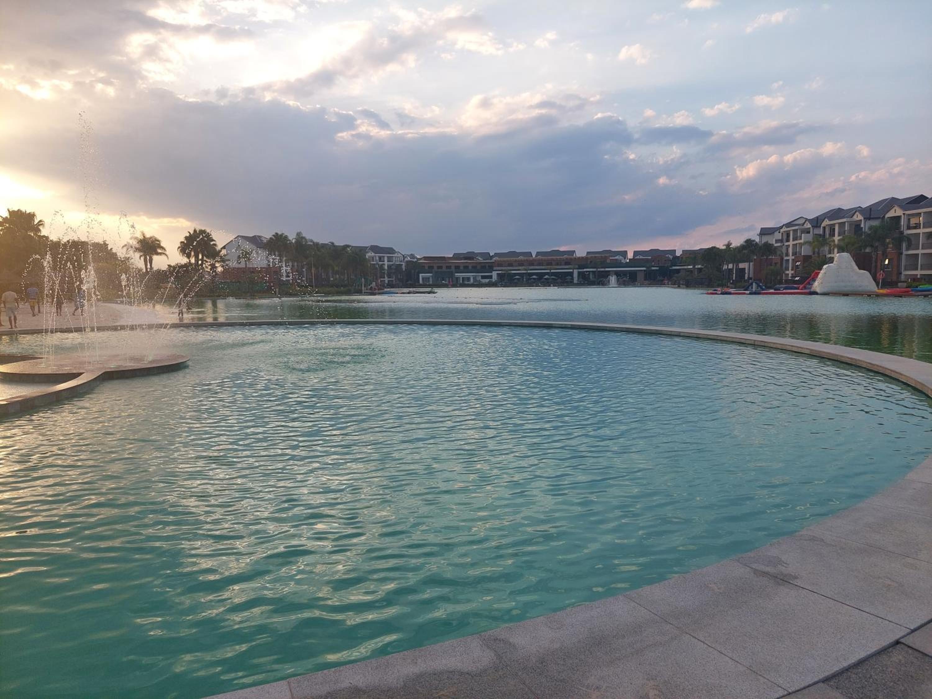Craiden Holiday Apartment at The Blyde Crystal Lagoon 2 bedrooms