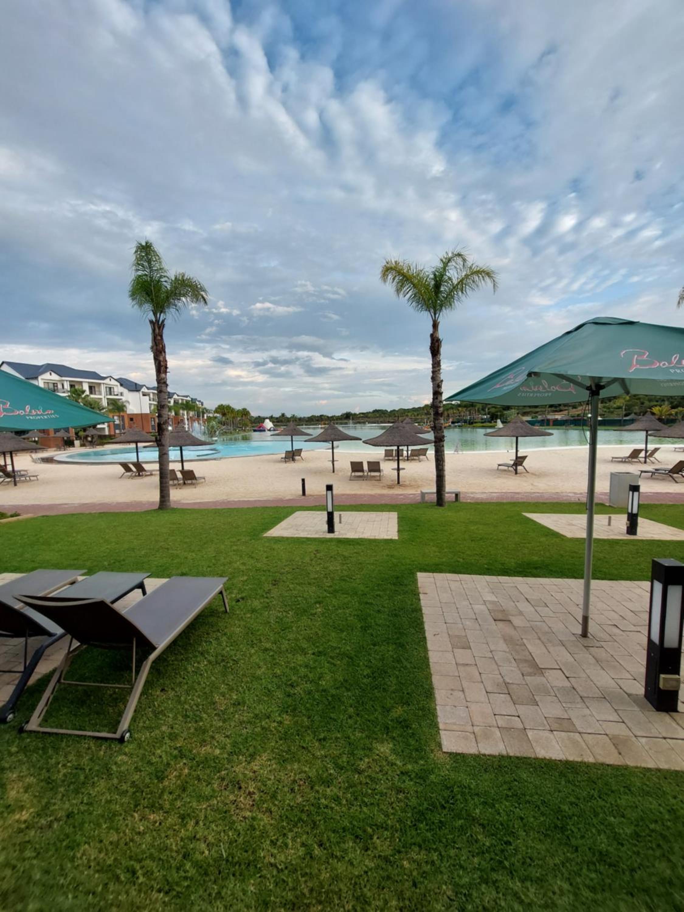 Craiden Holiday Apartment at The Blyde Crystal Lagoon 2 bedrooms