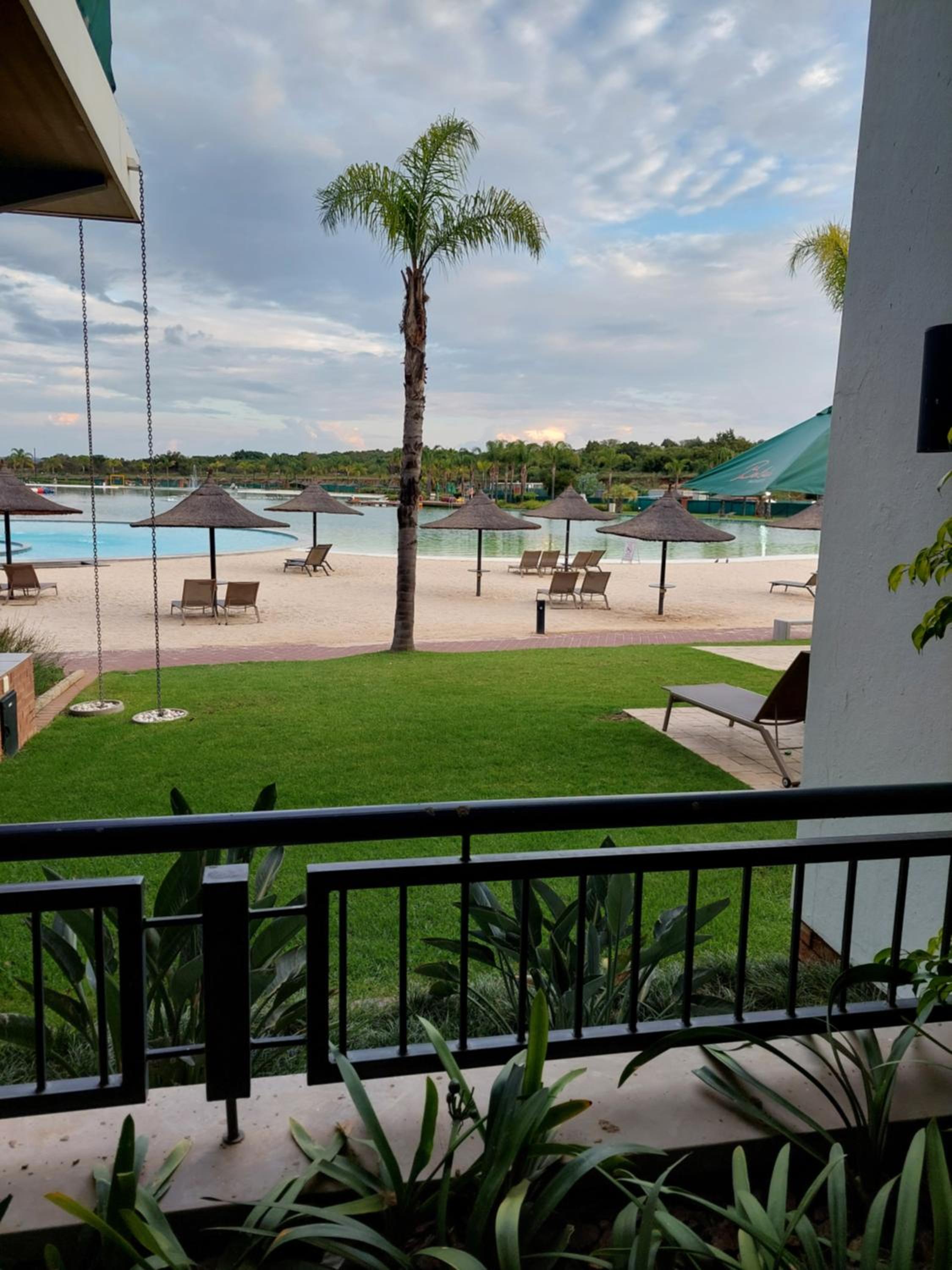 Craiden Holiday Apartment at The Blyde Crystal Lagoon 2 bedrooms