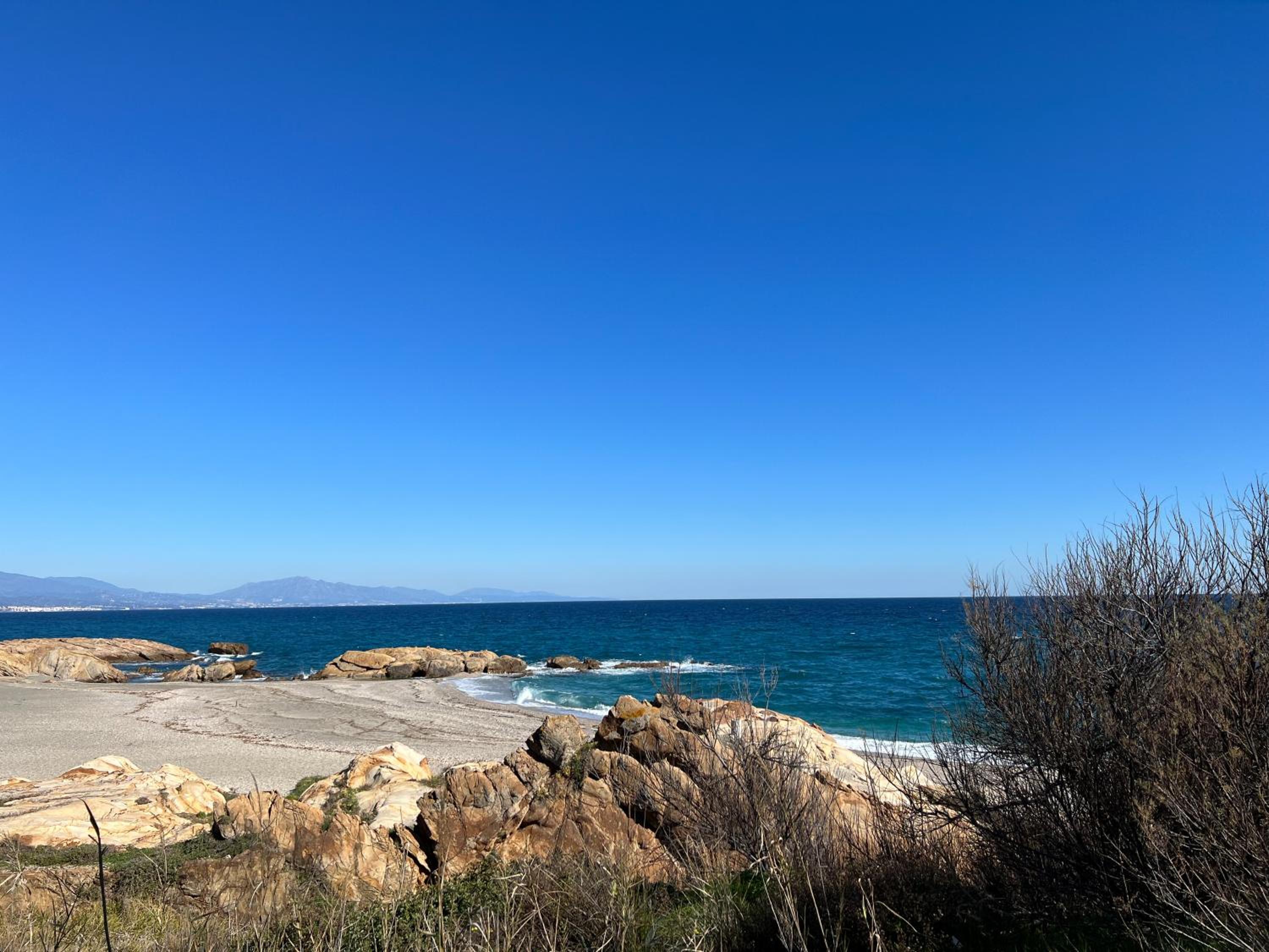 Apartment in Manilva, just a few steps from the beach view 3