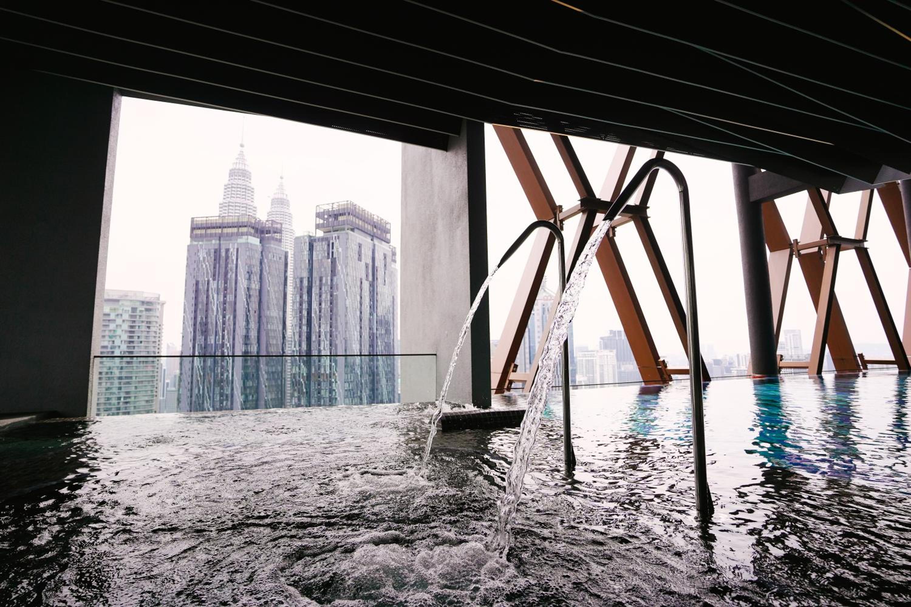 KLCC Luxury Suite @ Scarletz by Lily and Loft