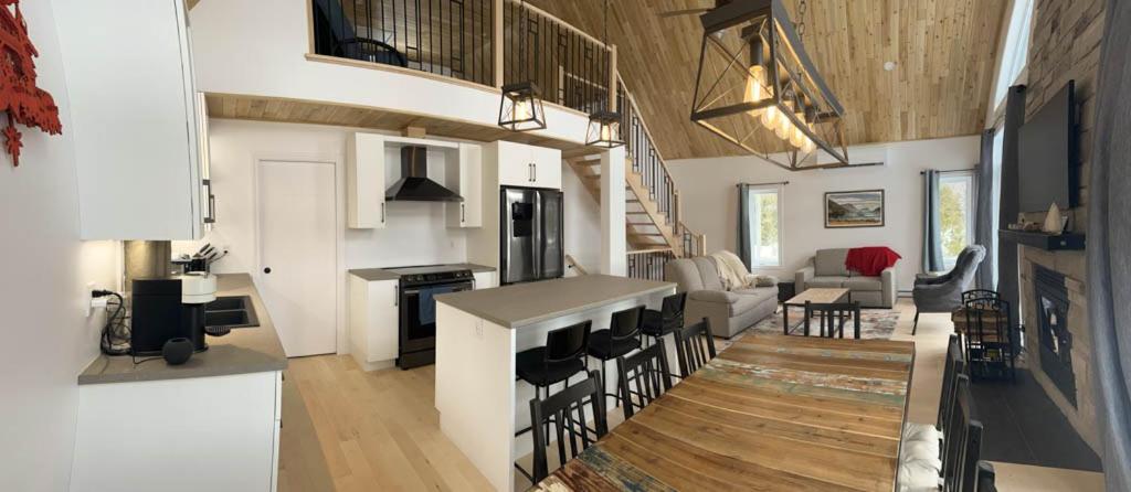 Chalet Bellevue (Mont-Comi)