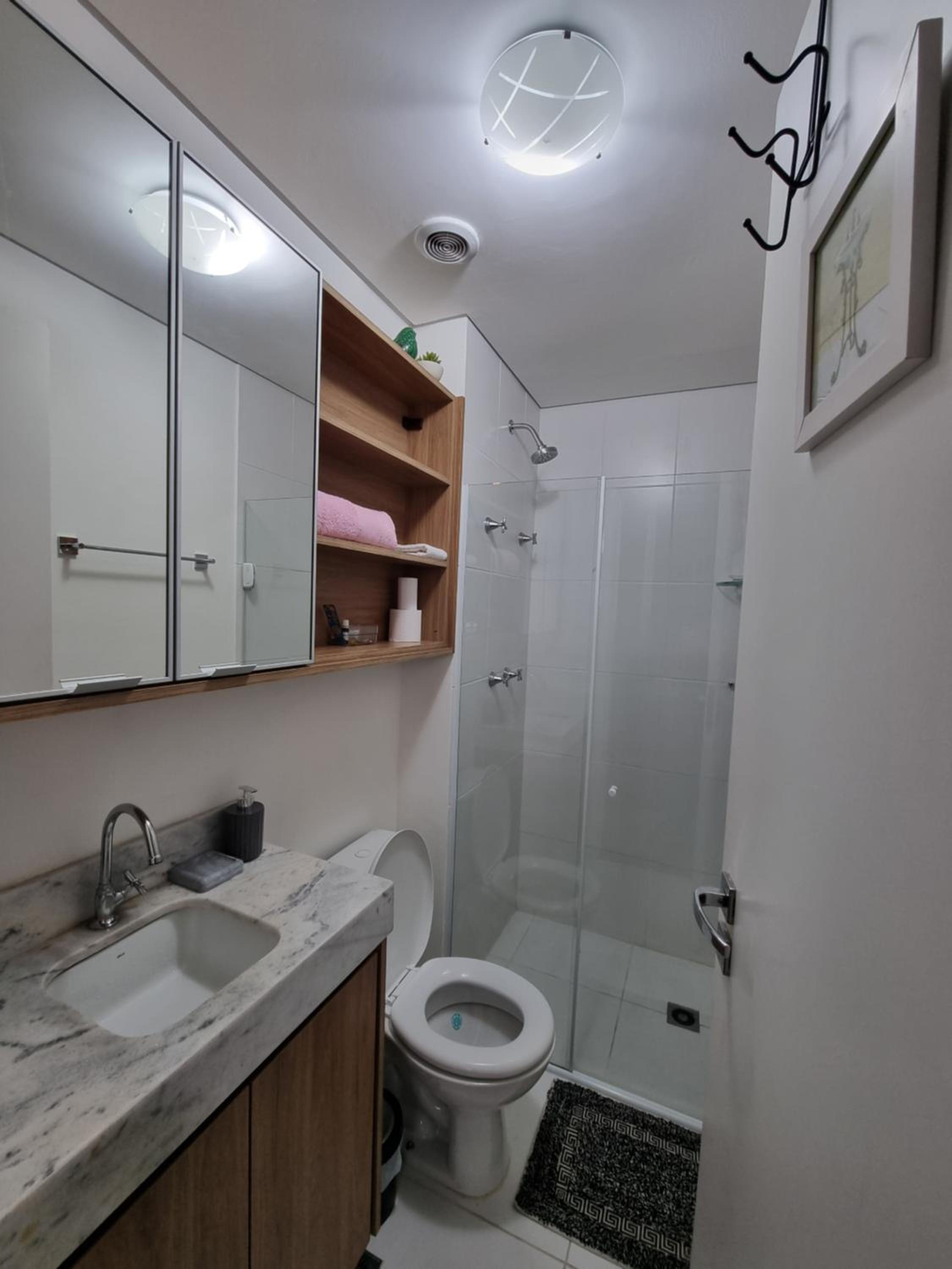 Flat luxo, mobiliado c/ ar, wi-fi, pisc. e academia