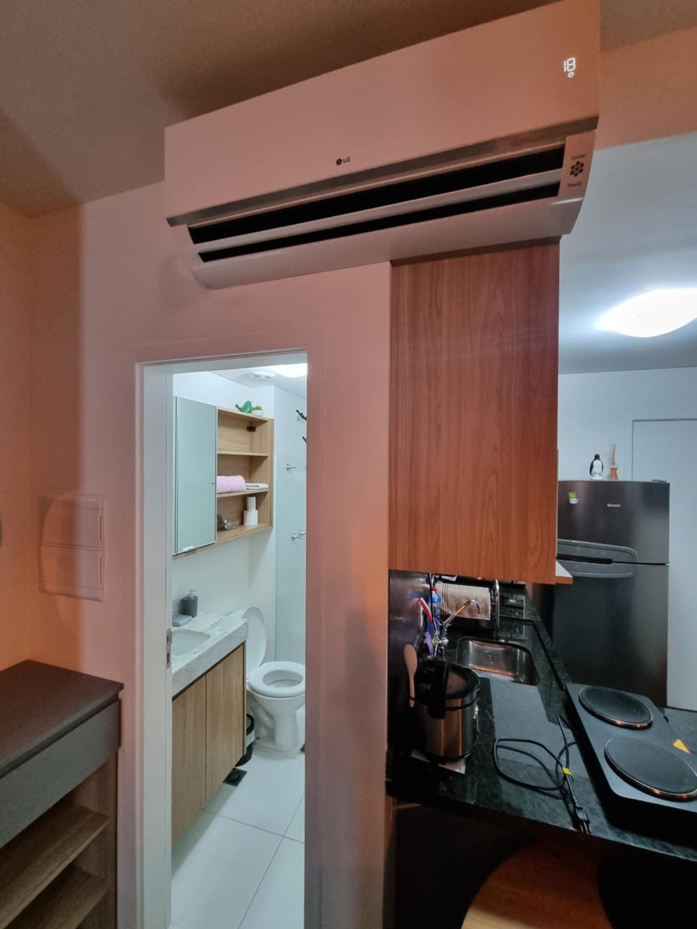 Flat luxo, mobiliado c/ ar, wi-fi, pisc. e academia